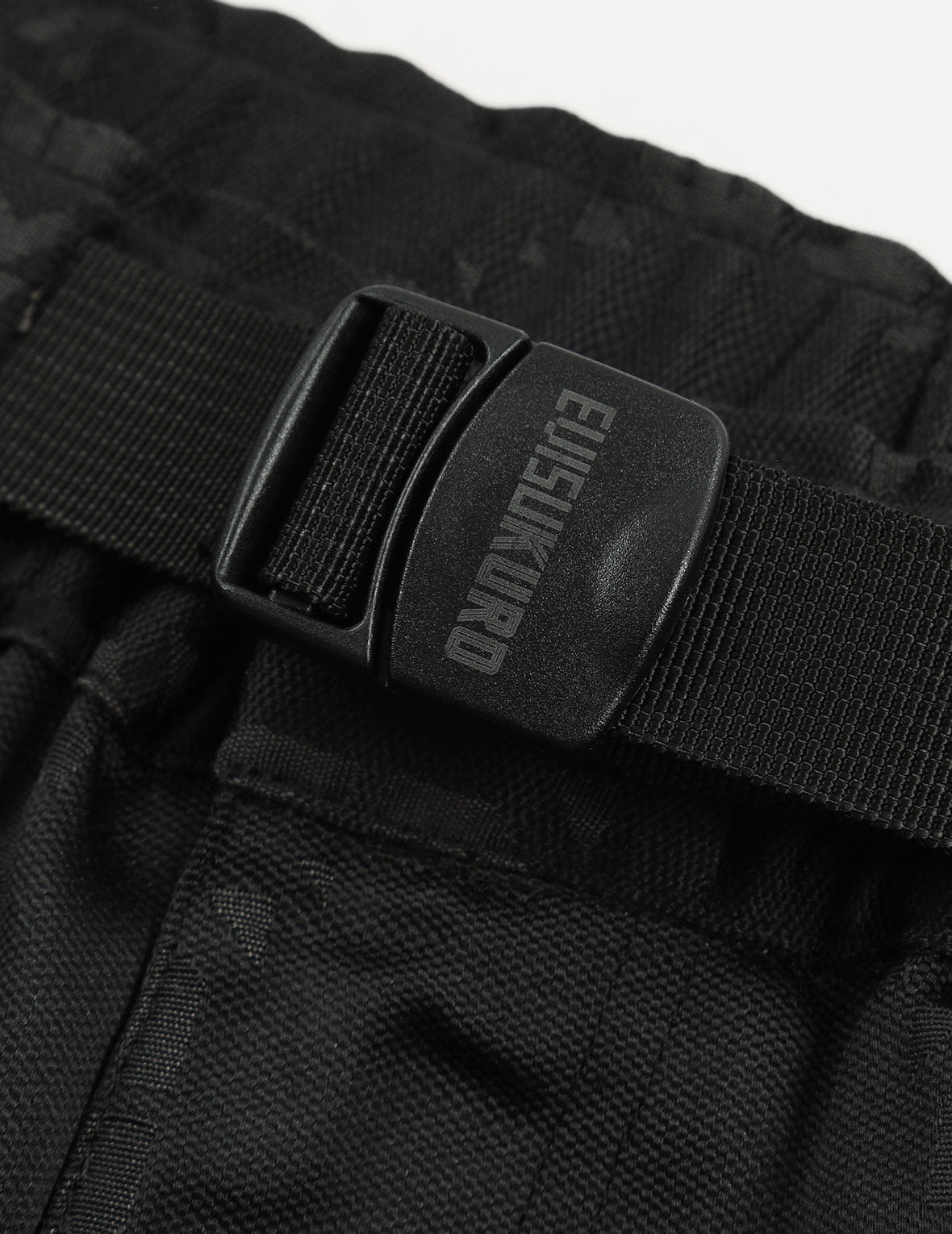 满地标志提花直筒束口裤