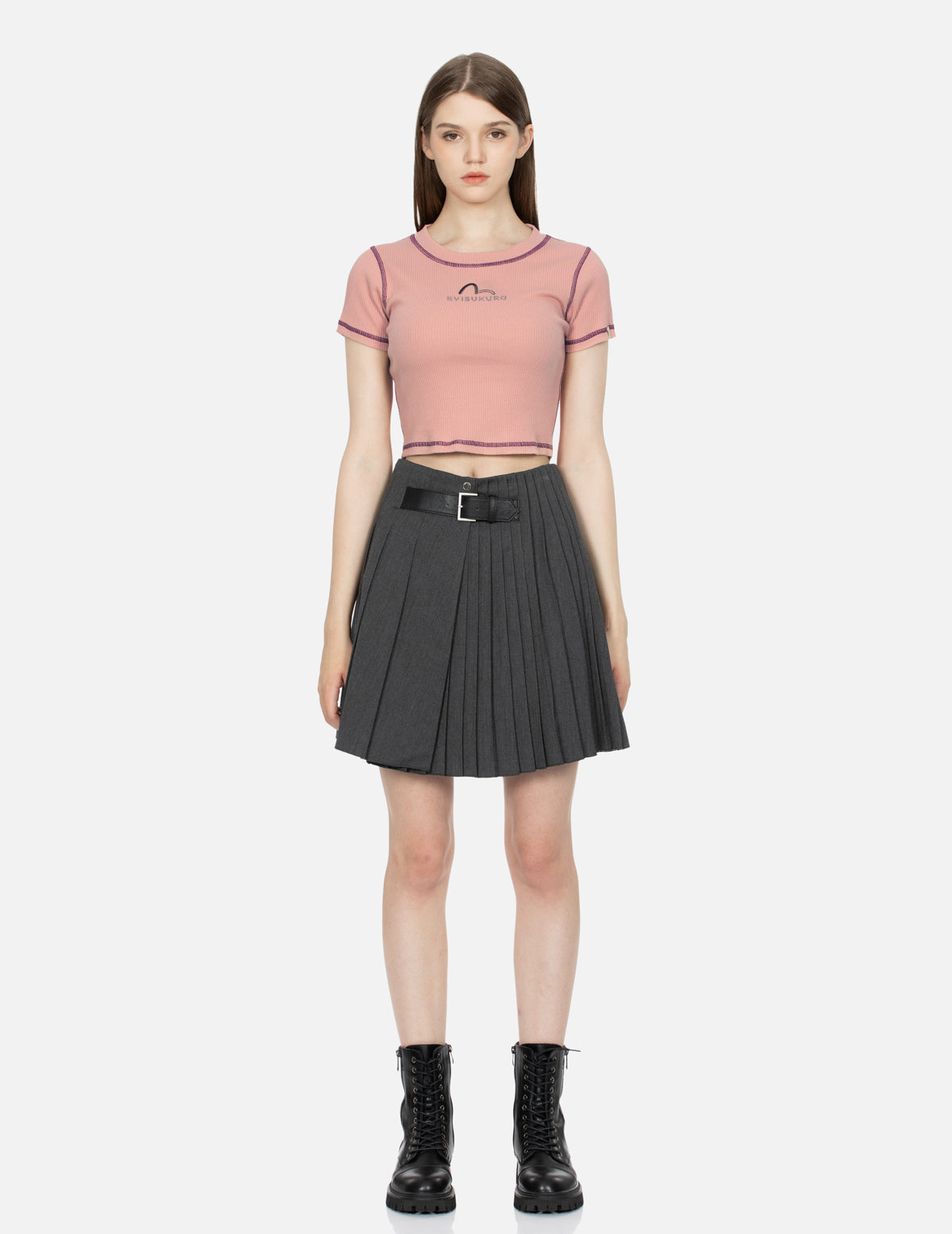 Seagull Embroidery Stud Slim Knit Top