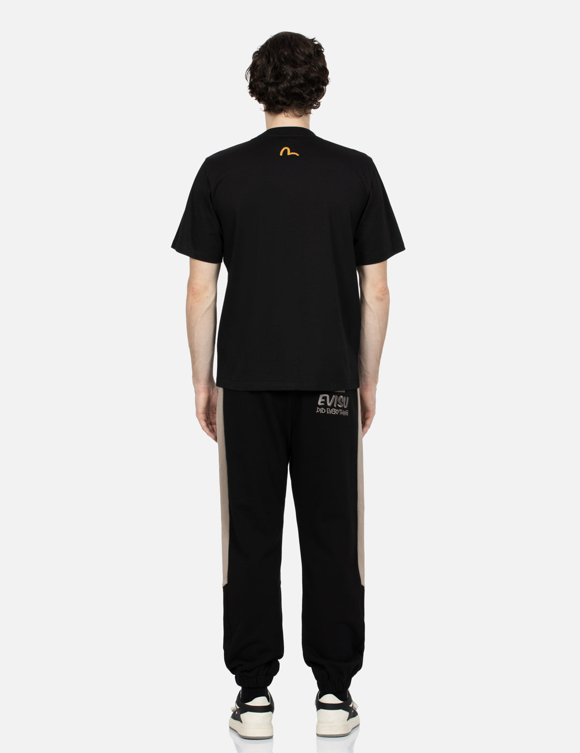 Kumadori Daruma Print Regular Fit T-shirt