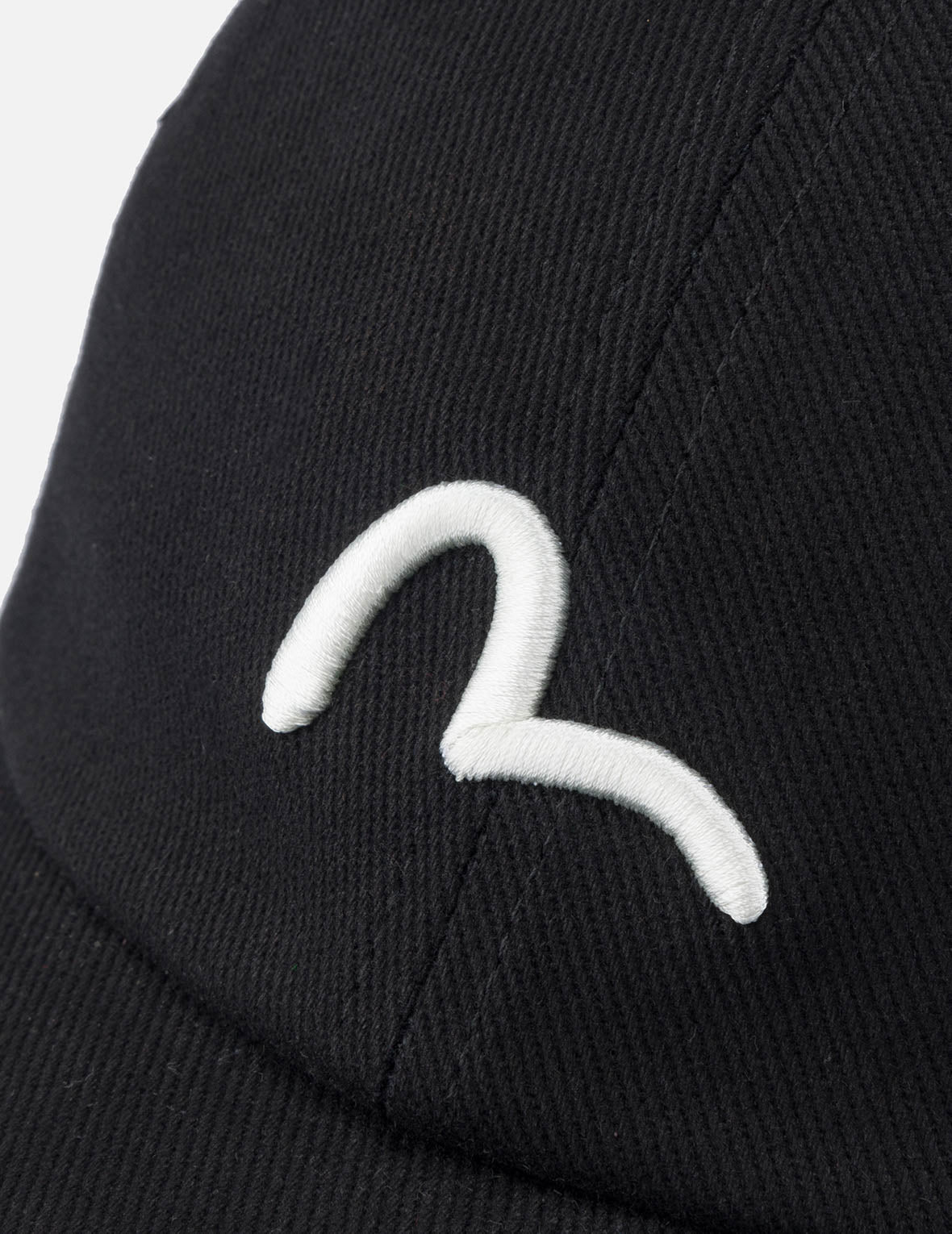 海鸥和商标刺绣鸭舌帽