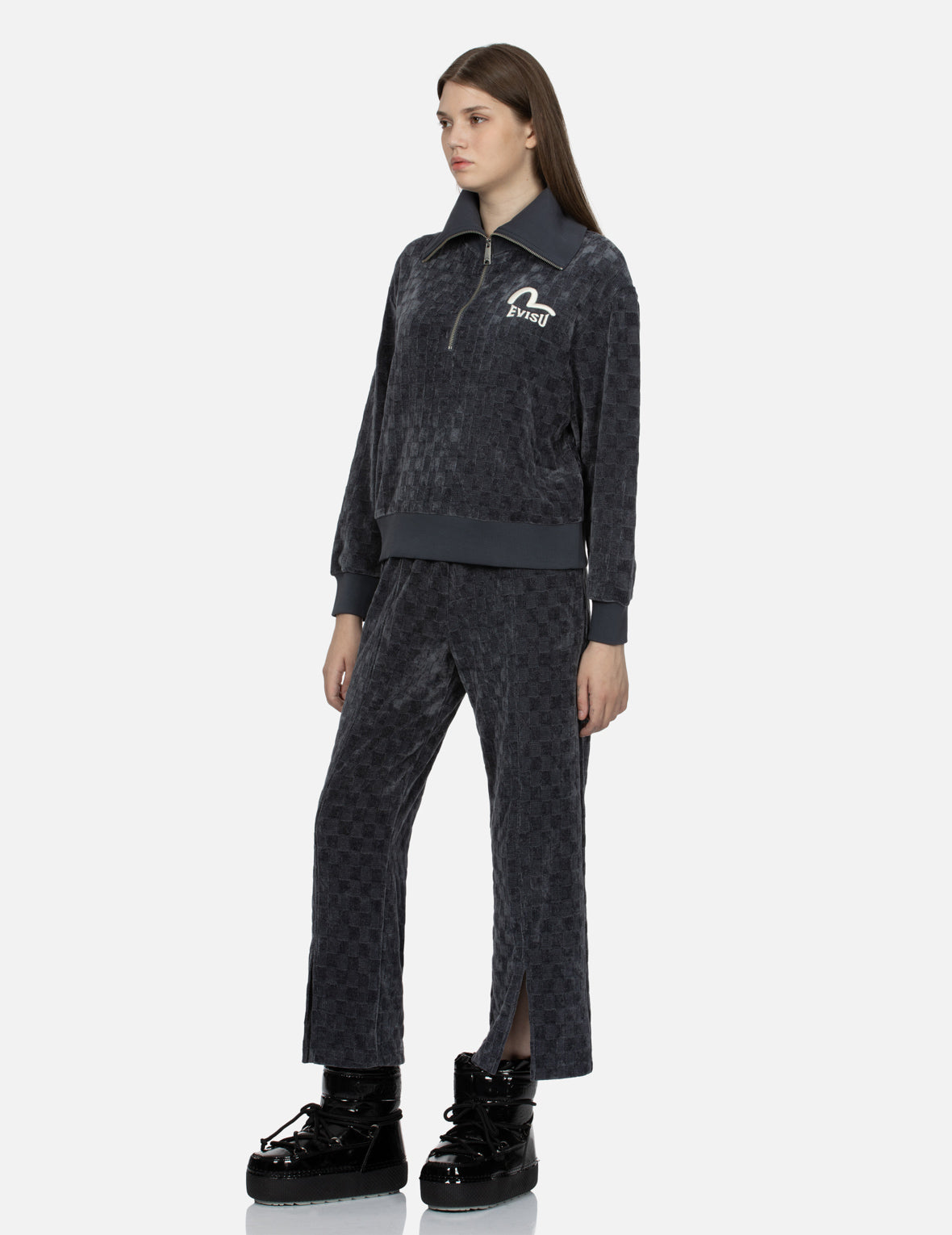 小海鸥及标志刺绣半拉链短款卫衣