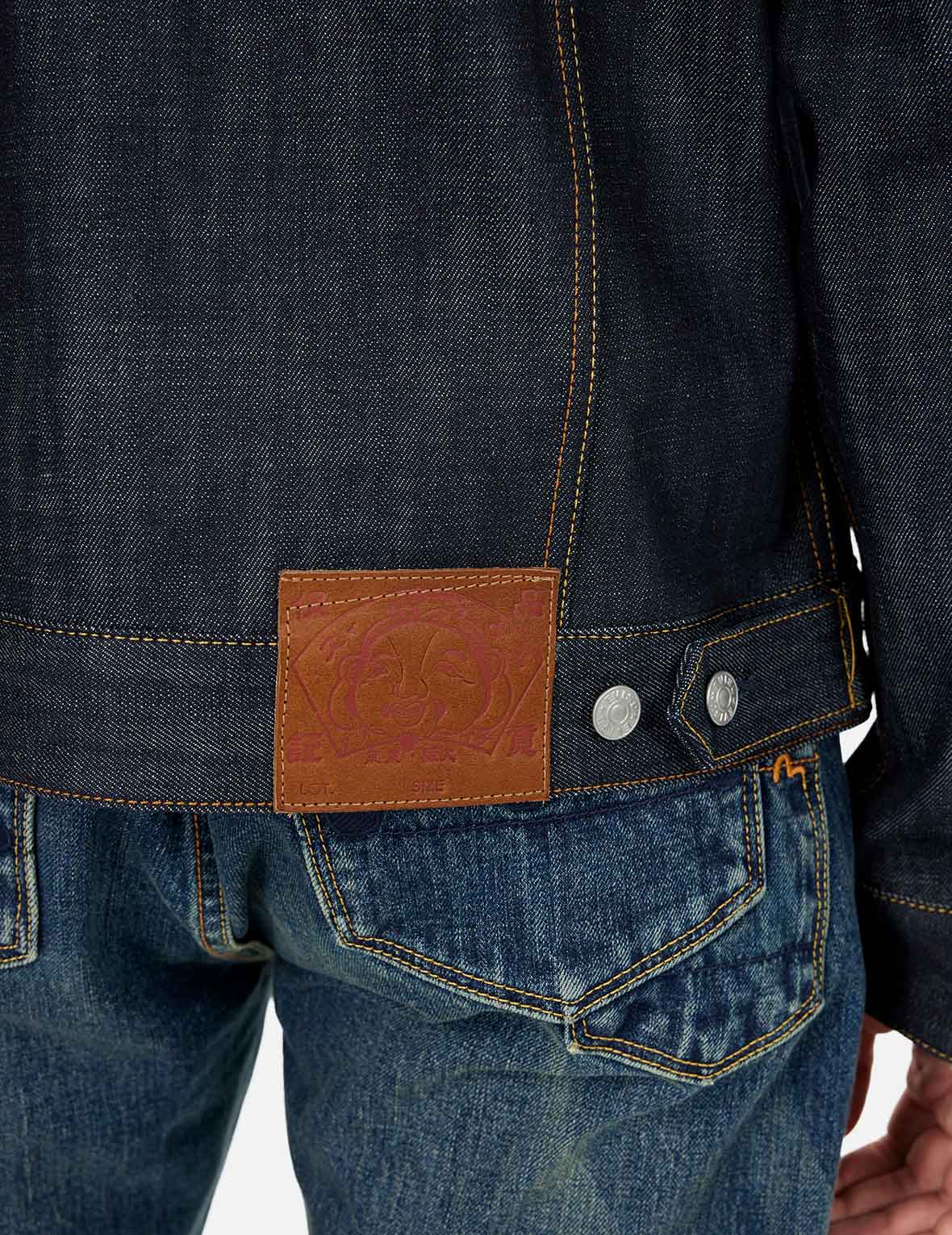 经典原色常规版型牛仔外套