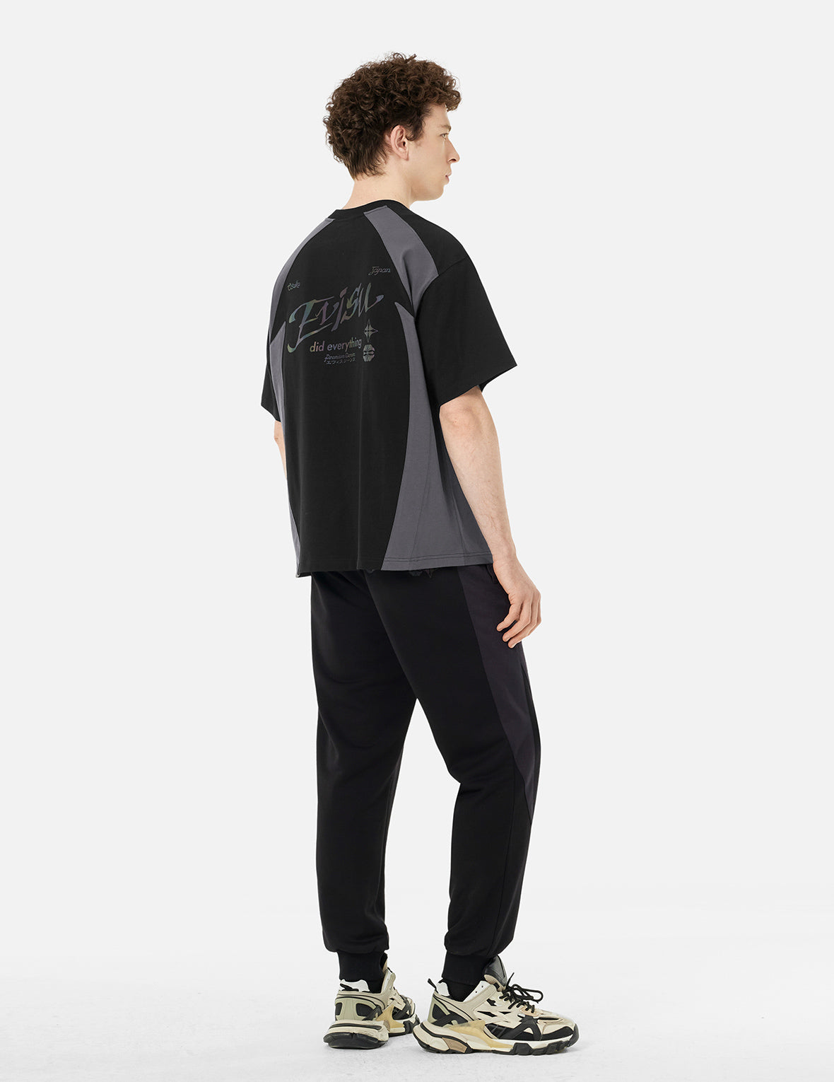 Panel Blocking with Colorful Logo Print Loose Fit T-Shirt