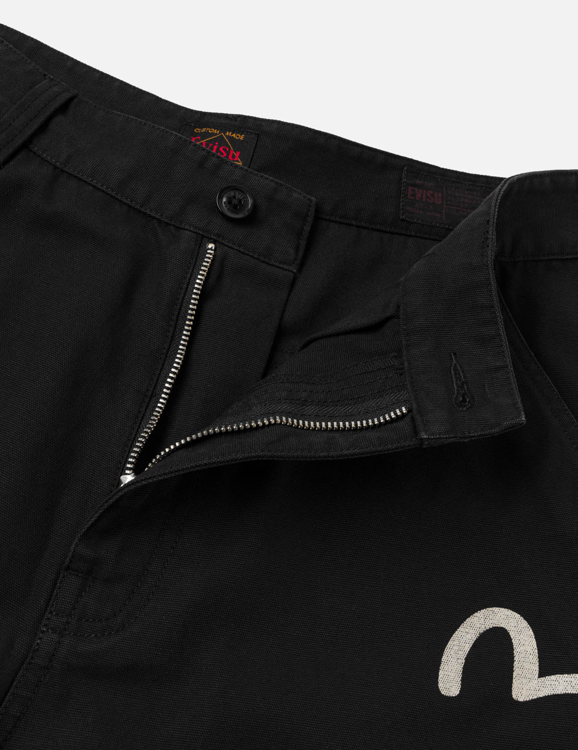 Daruma Print Woven Shorts