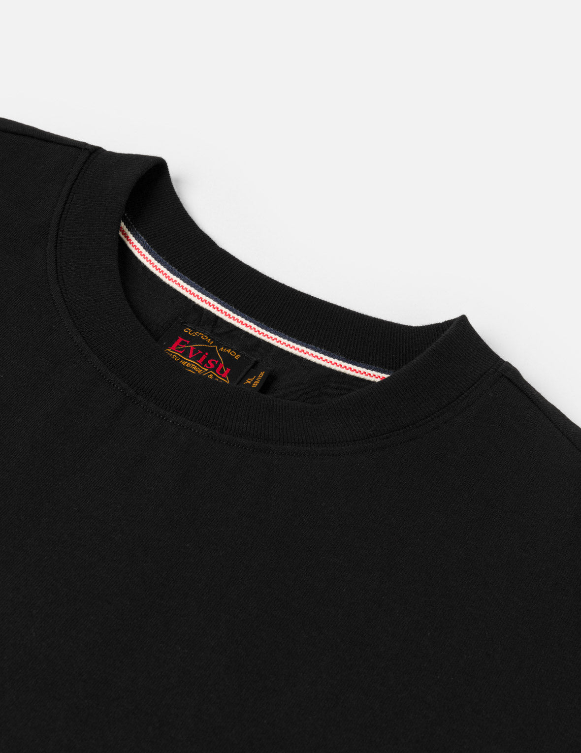 多材质拼贴标志T恤