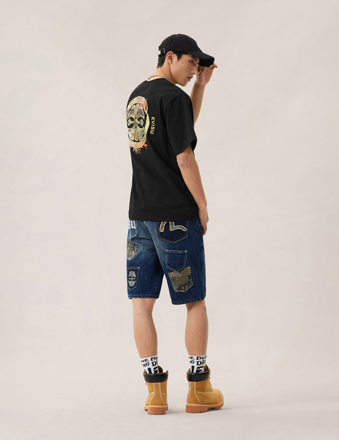 竹叶刺绣山水家纹T恤