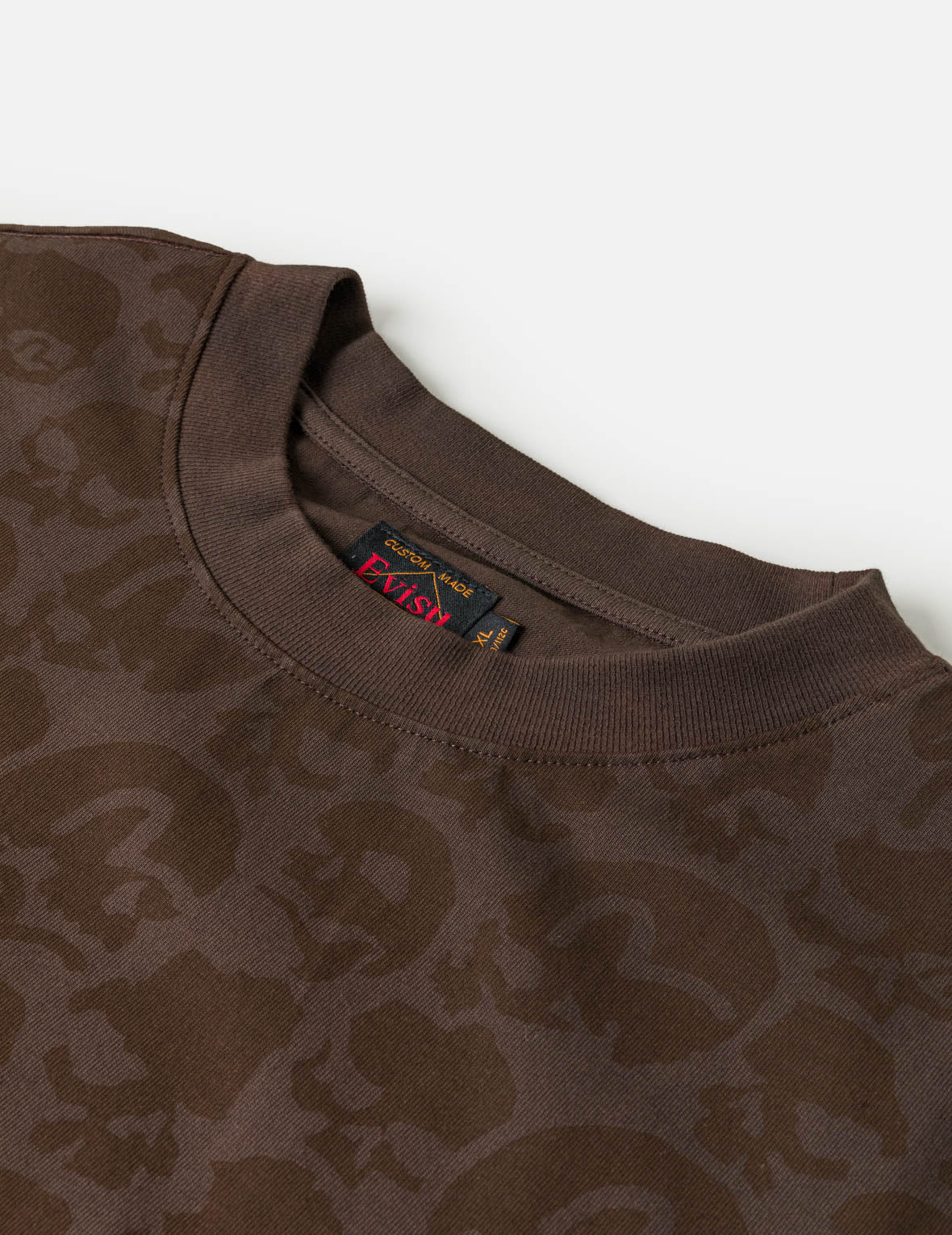 满版骷髅武士刺绣T恤