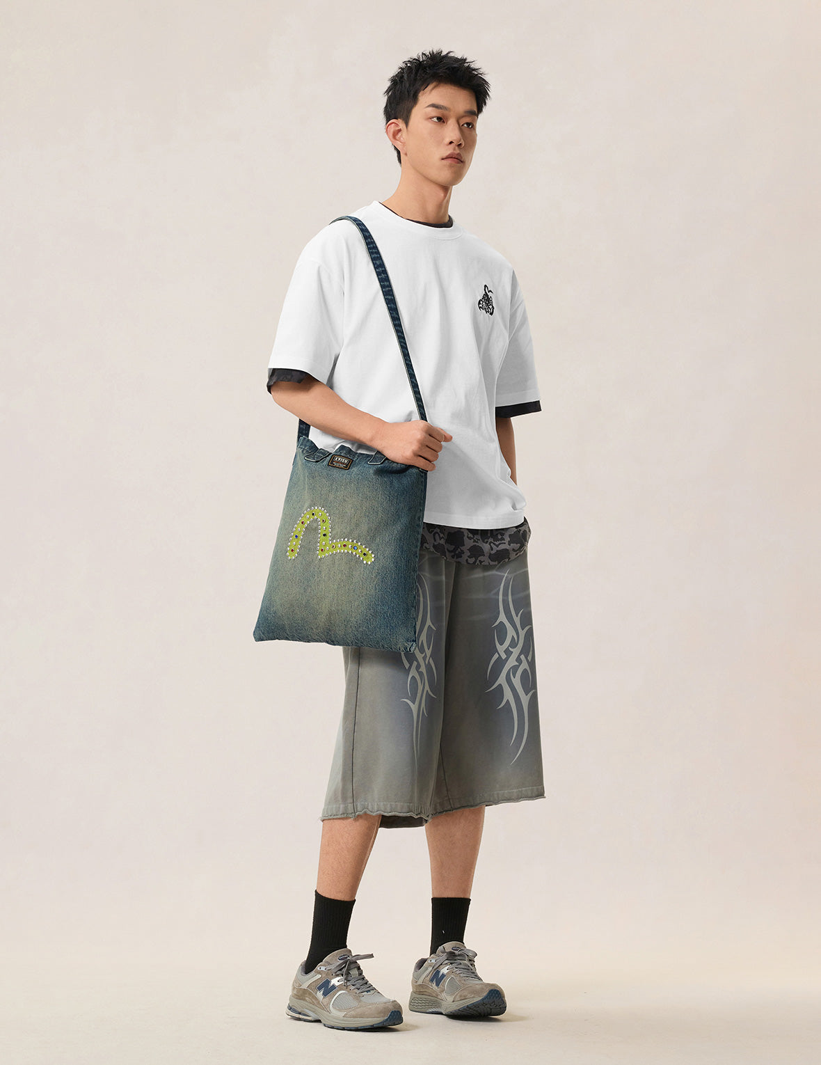 Scorpio Embroidery T-Shirt