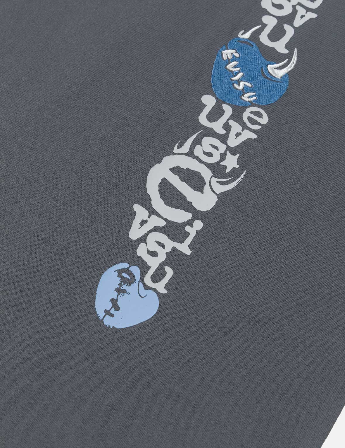 主题图案大 M 印花 T恤