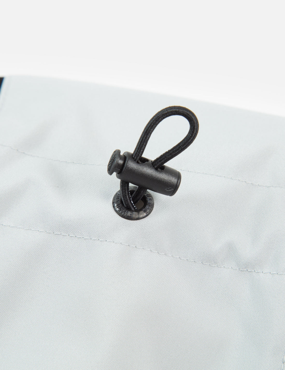 移动式PVC海鸥拼贴羽绒夹克