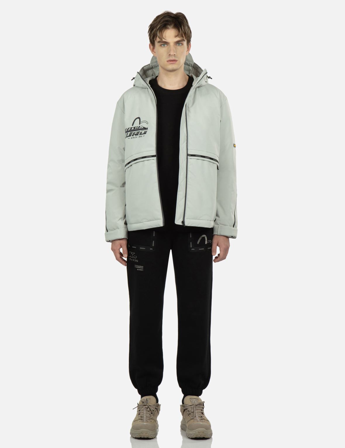 移动式PVC海鸥拼贴羽绒夹克