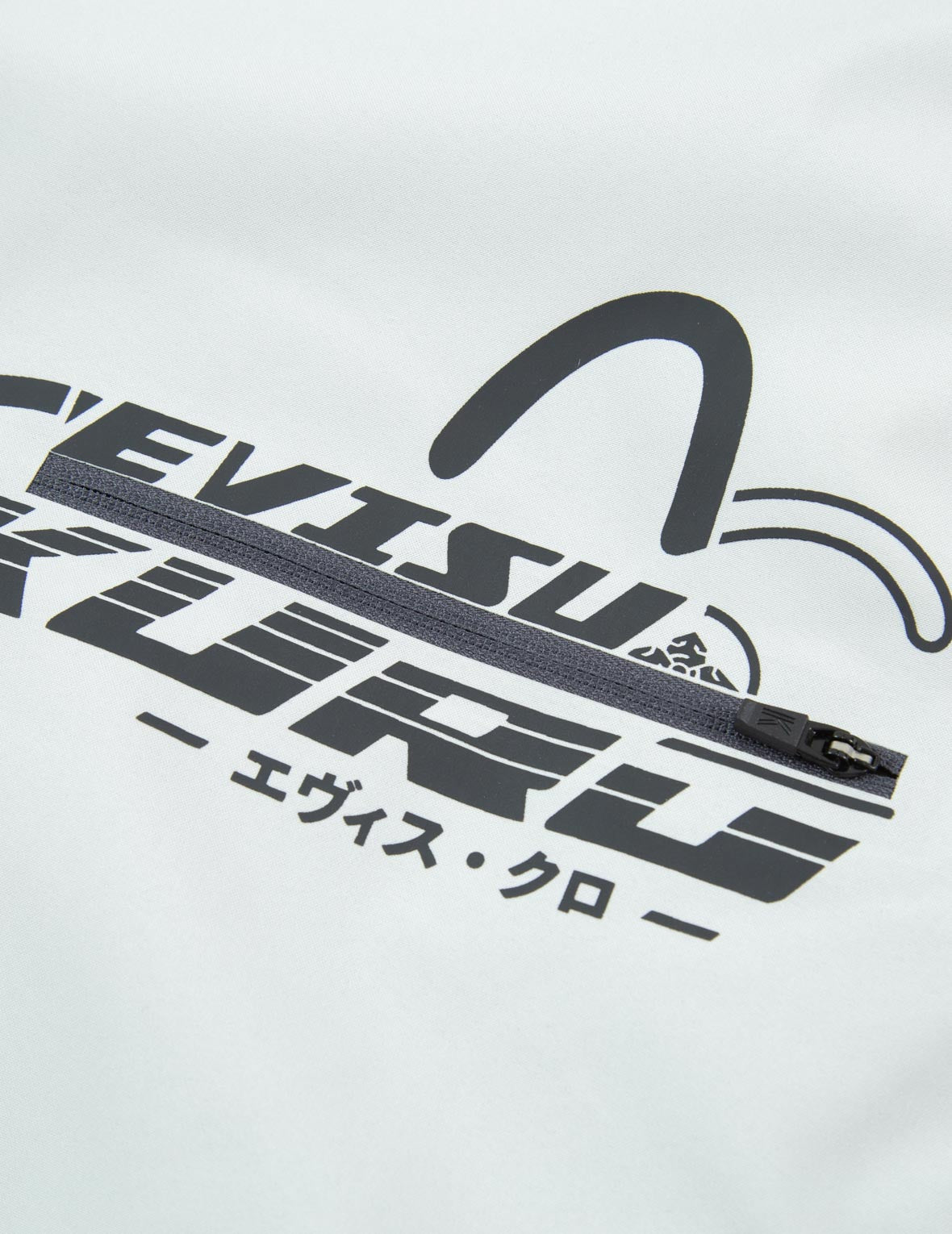 移动式PVC海鸥拼贴羽绒夹克