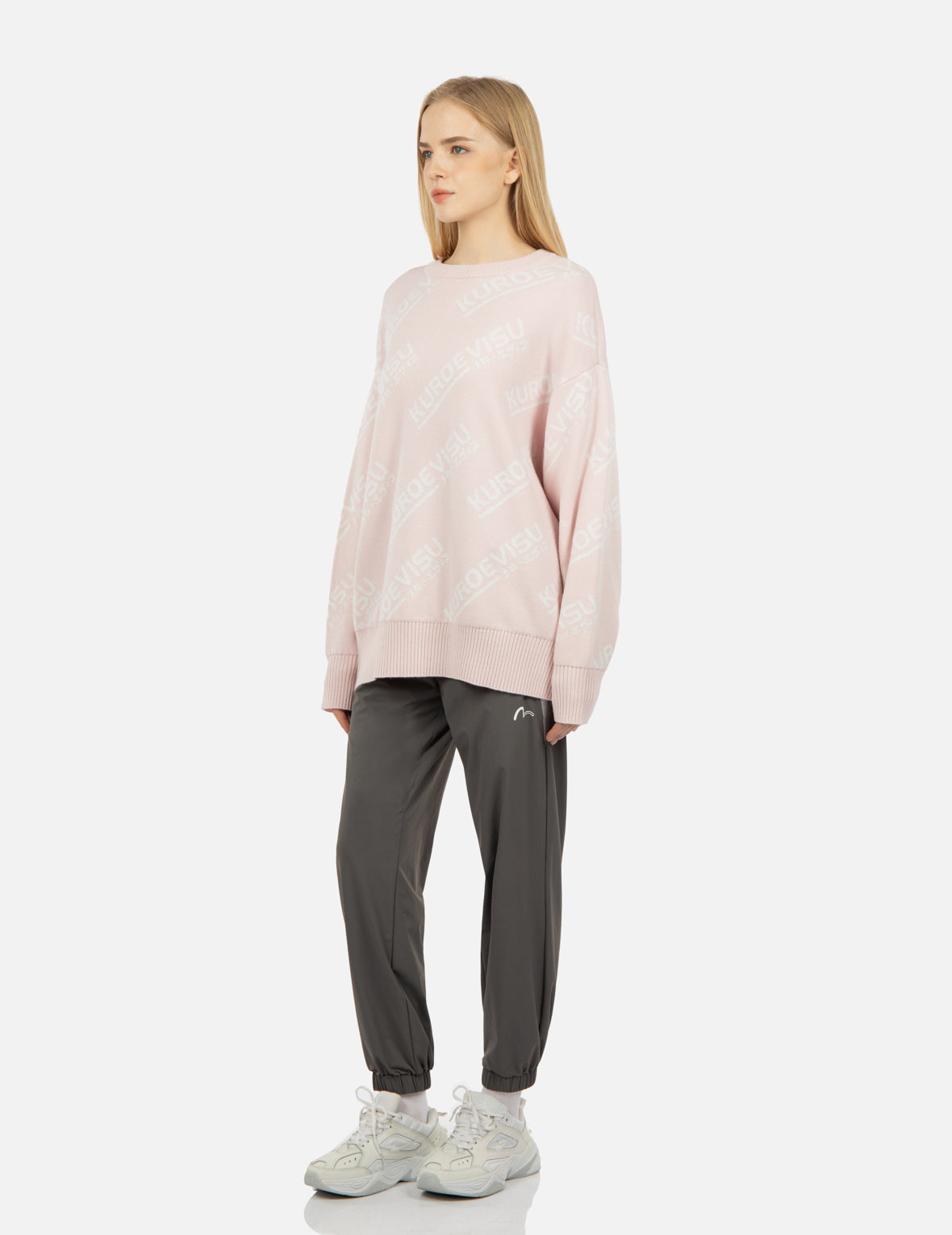 满地Logo提花高领毛衣