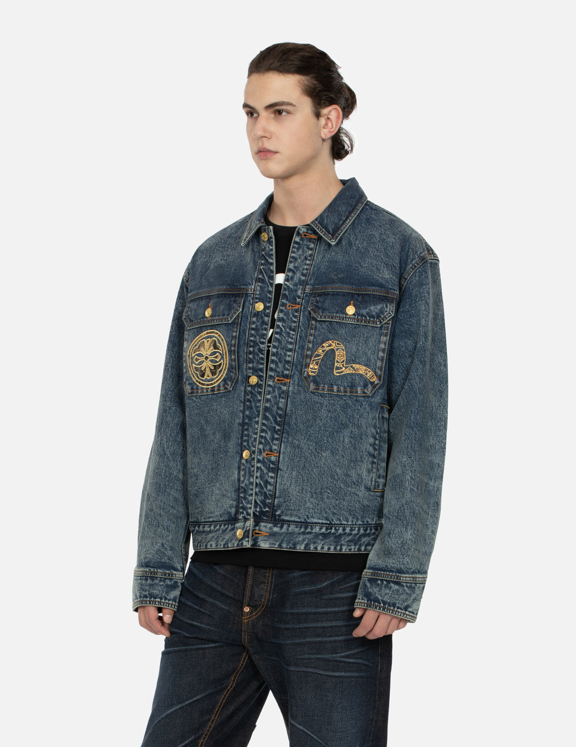 海鸥家花织锦贴布和鲤鱼刺绣宽版休闲牛仔外套