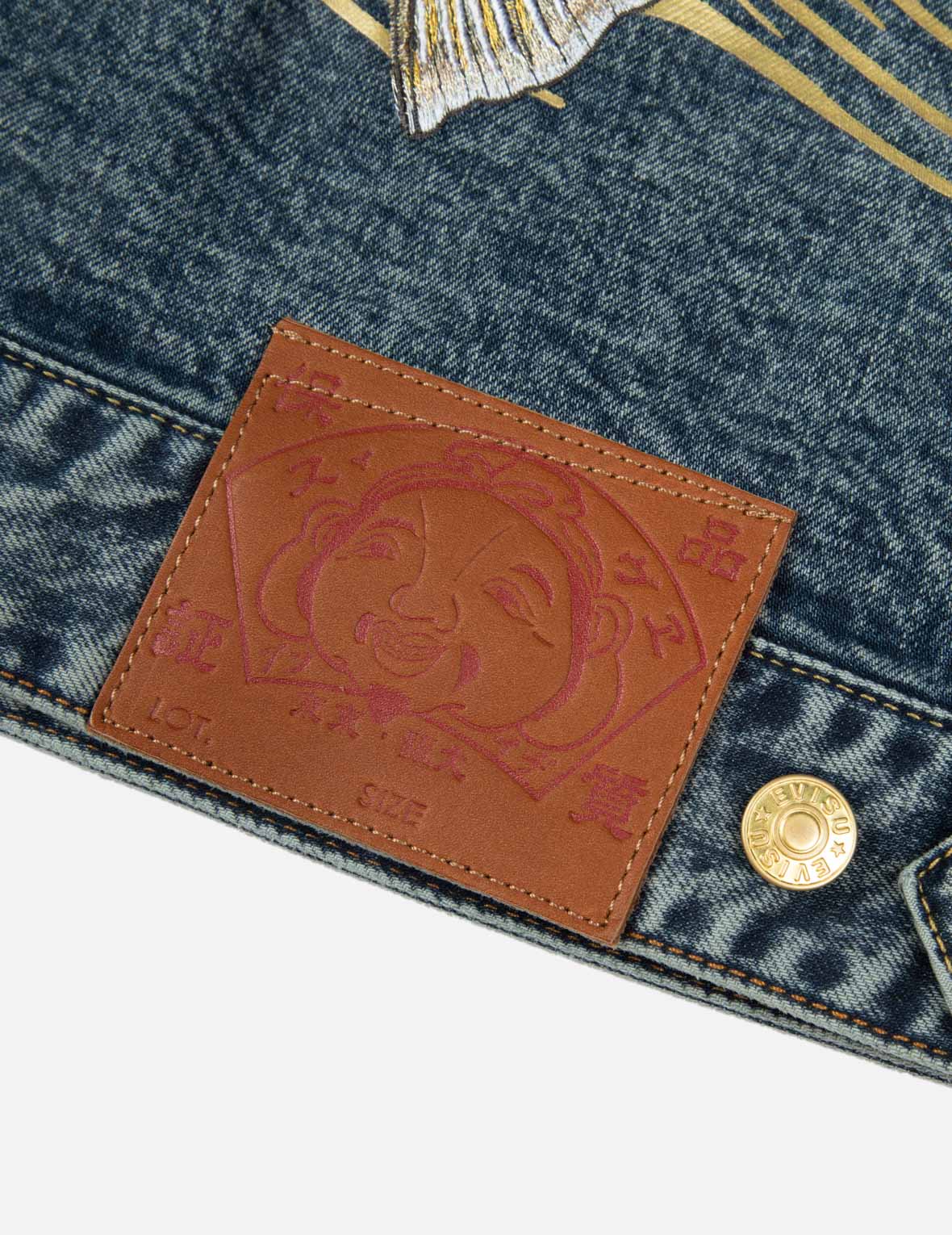 海鸥家花织锦贴布和鲤鱼刺绣宽版休闲牛仔外套