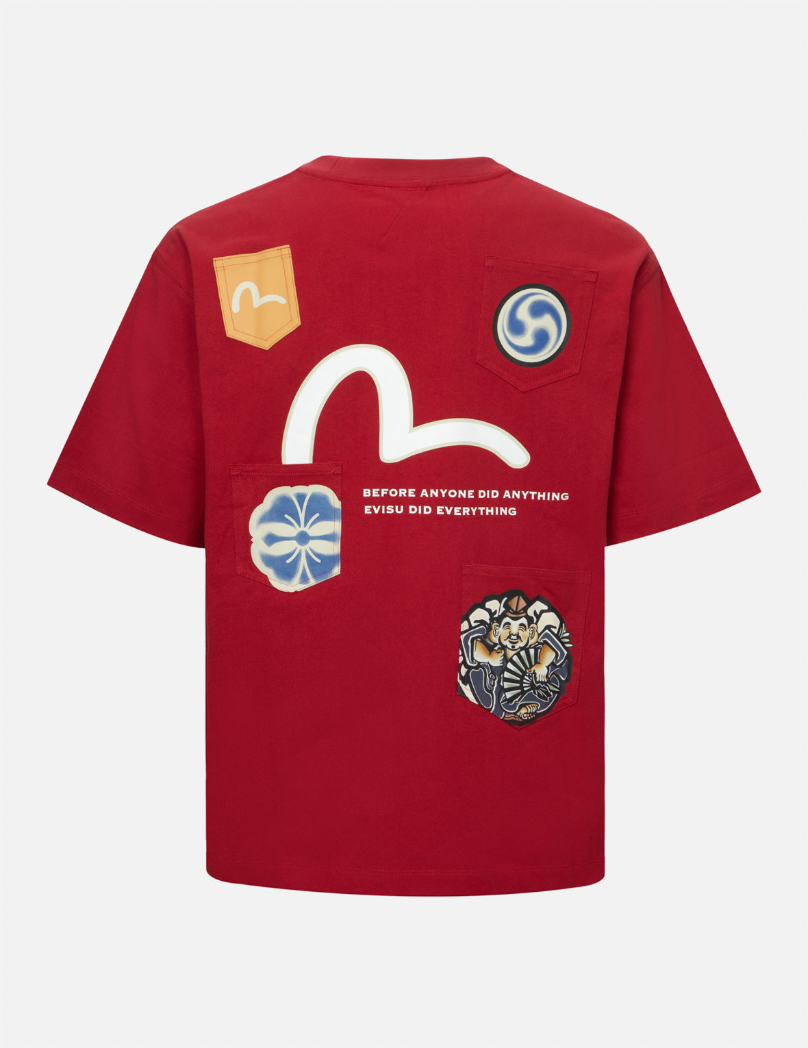 多重印花和多重口袋宽版休闲T恤