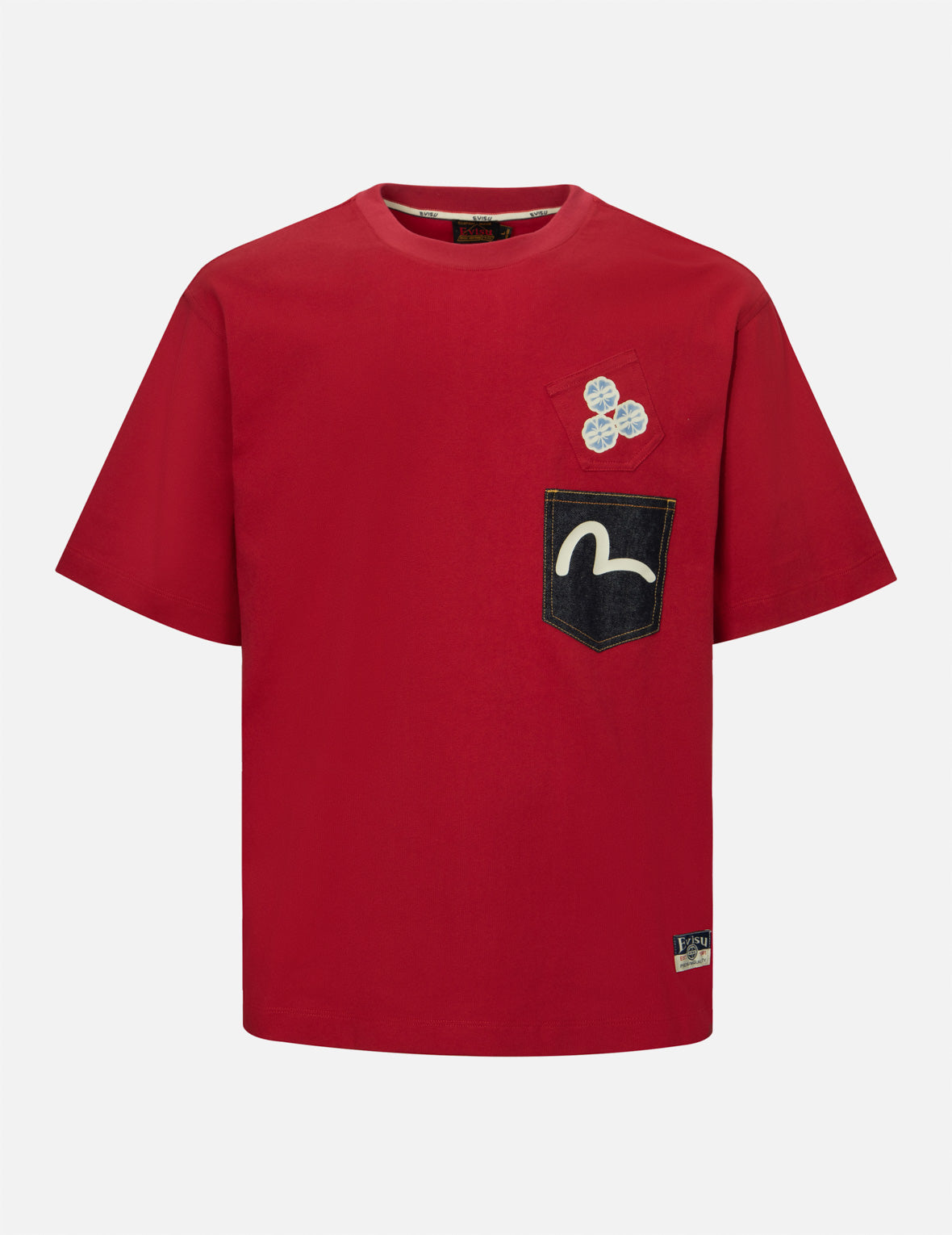 多重印花和多重口袋宽版休闲T恤