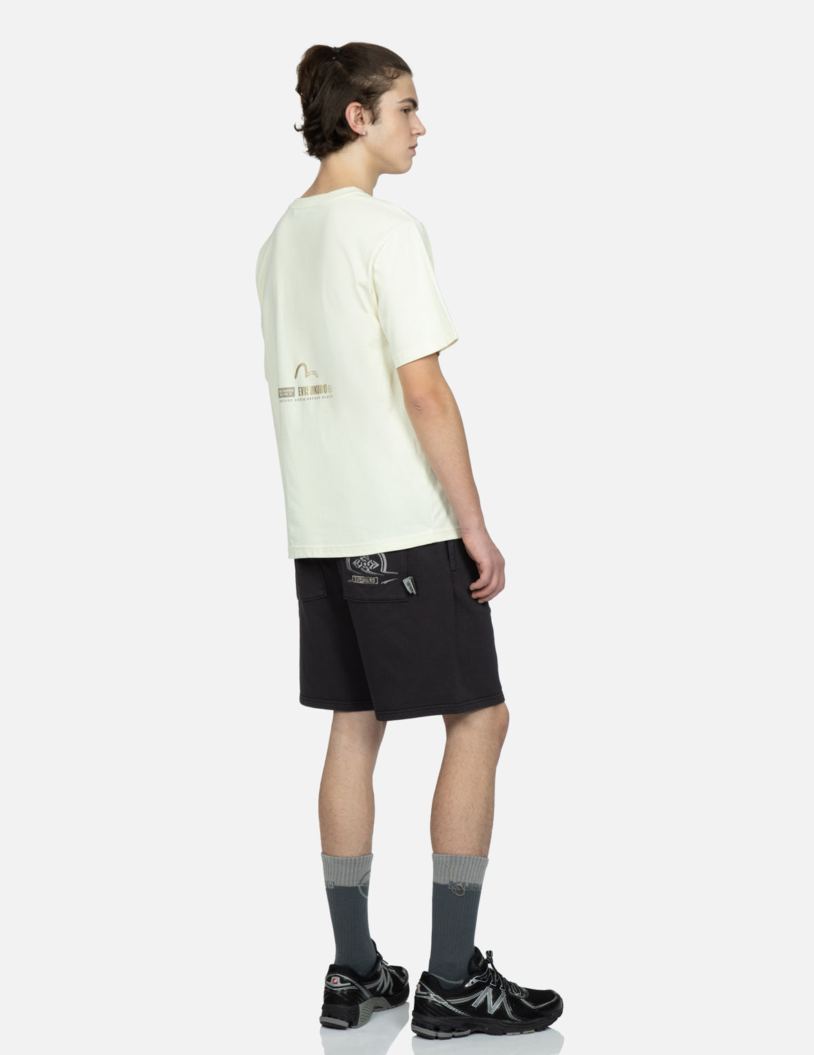 Distorted Kamon Embroidery Sweat Shorts