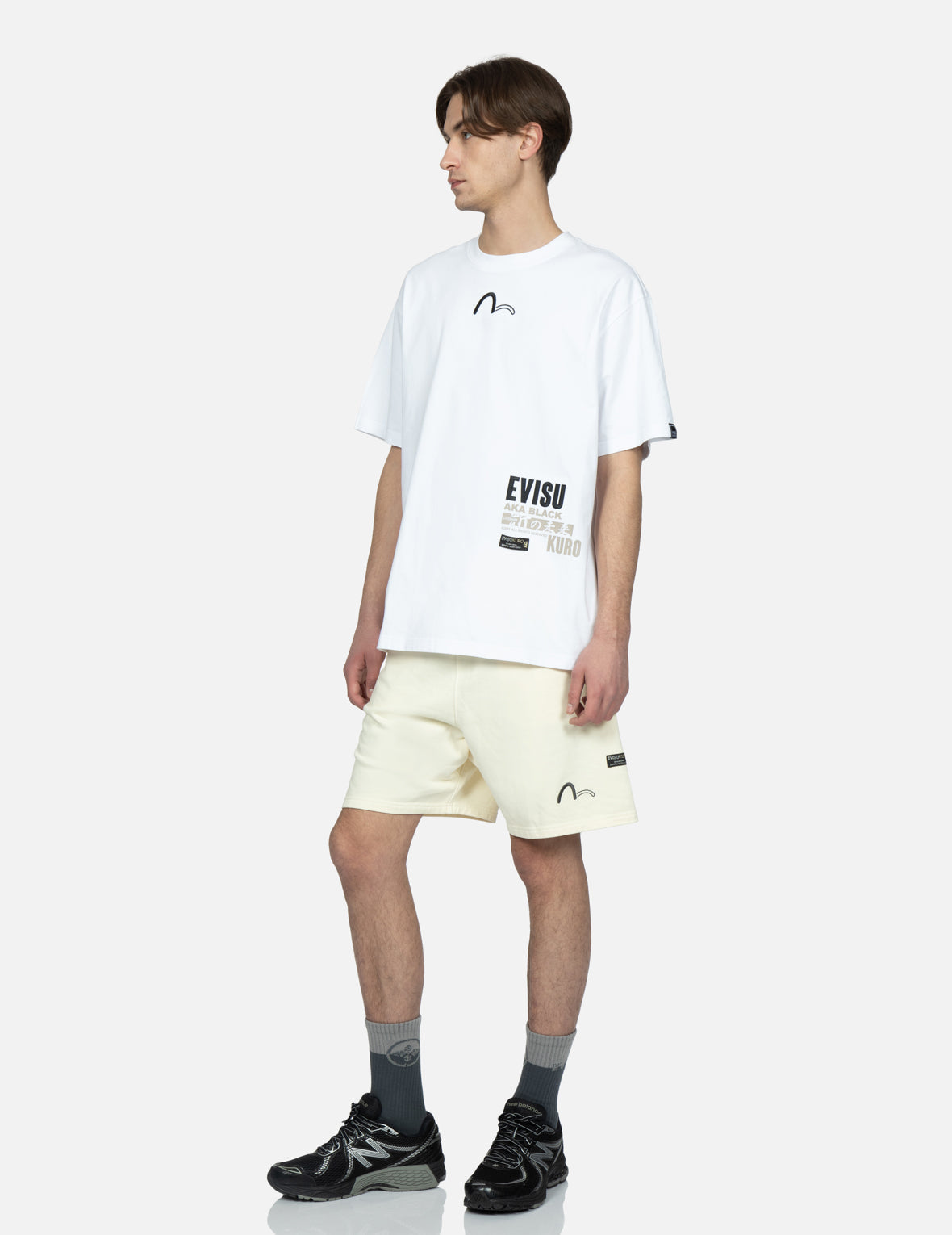 Distorted Kamon Embroidery Sweat Shorts