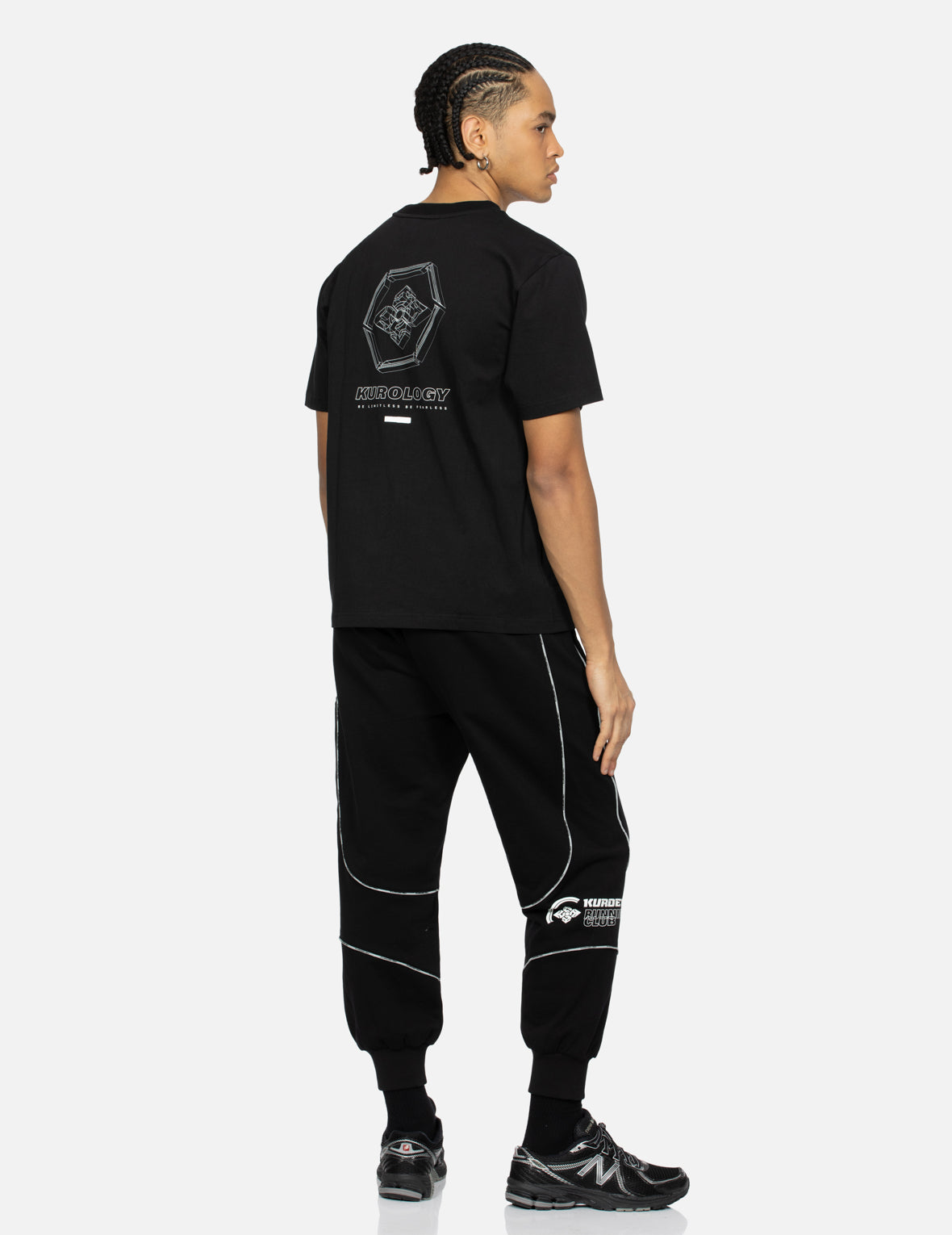 反光捆条和立体家花印花常规版型T恤