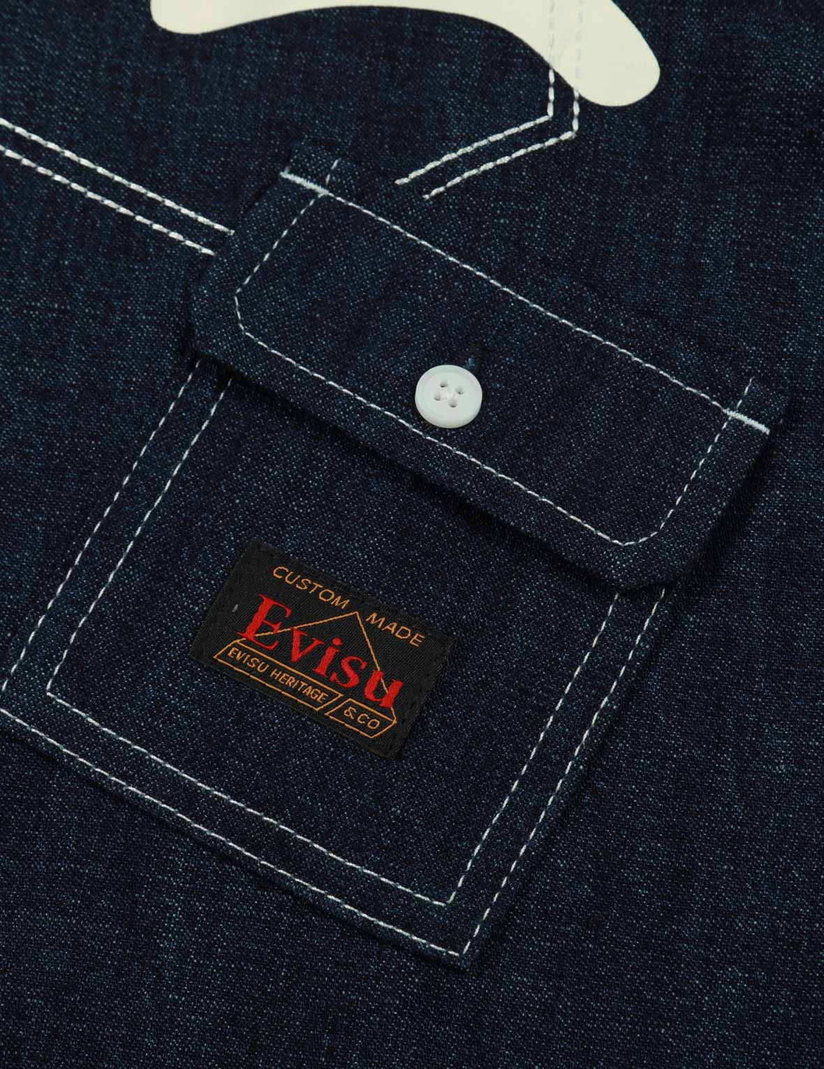 多口袋牛仔衬衫