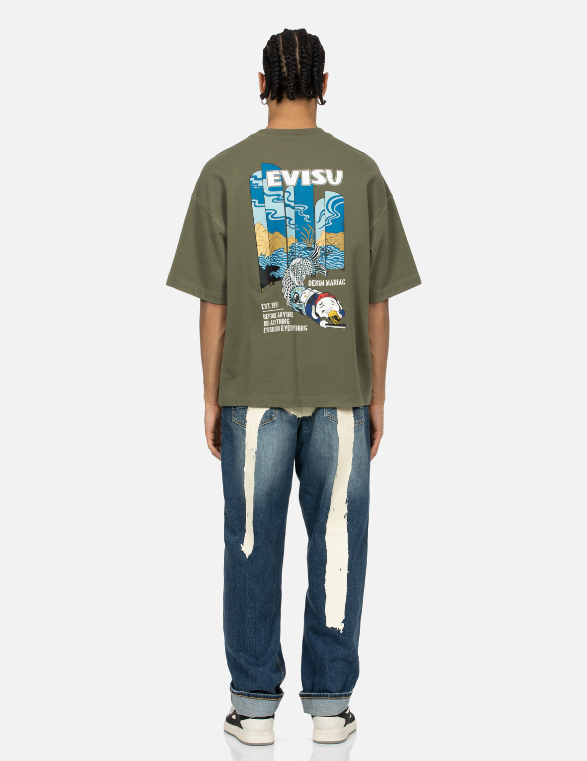 佛头和鲤鱼旗印花宽版短袖卫衣