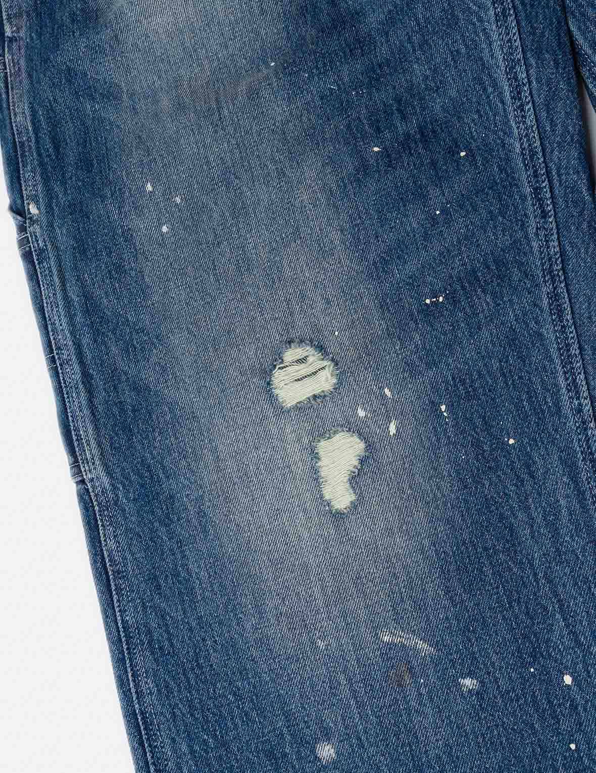 Washed and Distressed Daicock Print Relax Fit Jeans