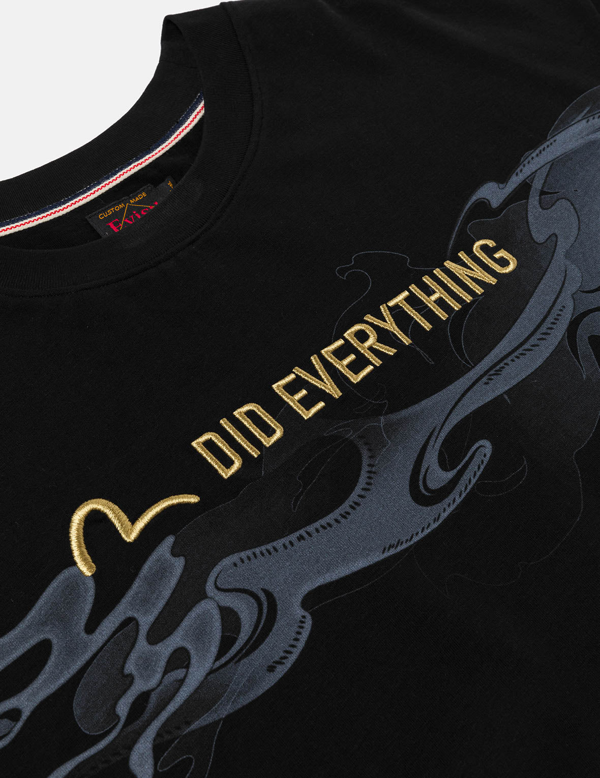 祥云印花和商标刺子绣宽版休闲T恤