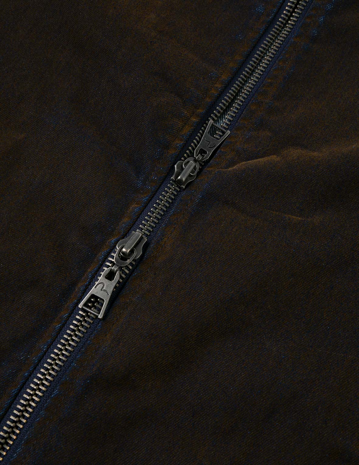 Skull and Logo Embroidery Fashion Fit Heavy Washed Denim Jacket