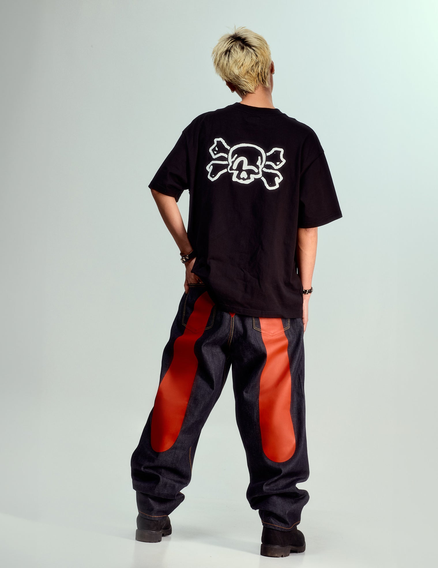 Red Daicock Print Loose Fit Jeans #2038 – EVISU