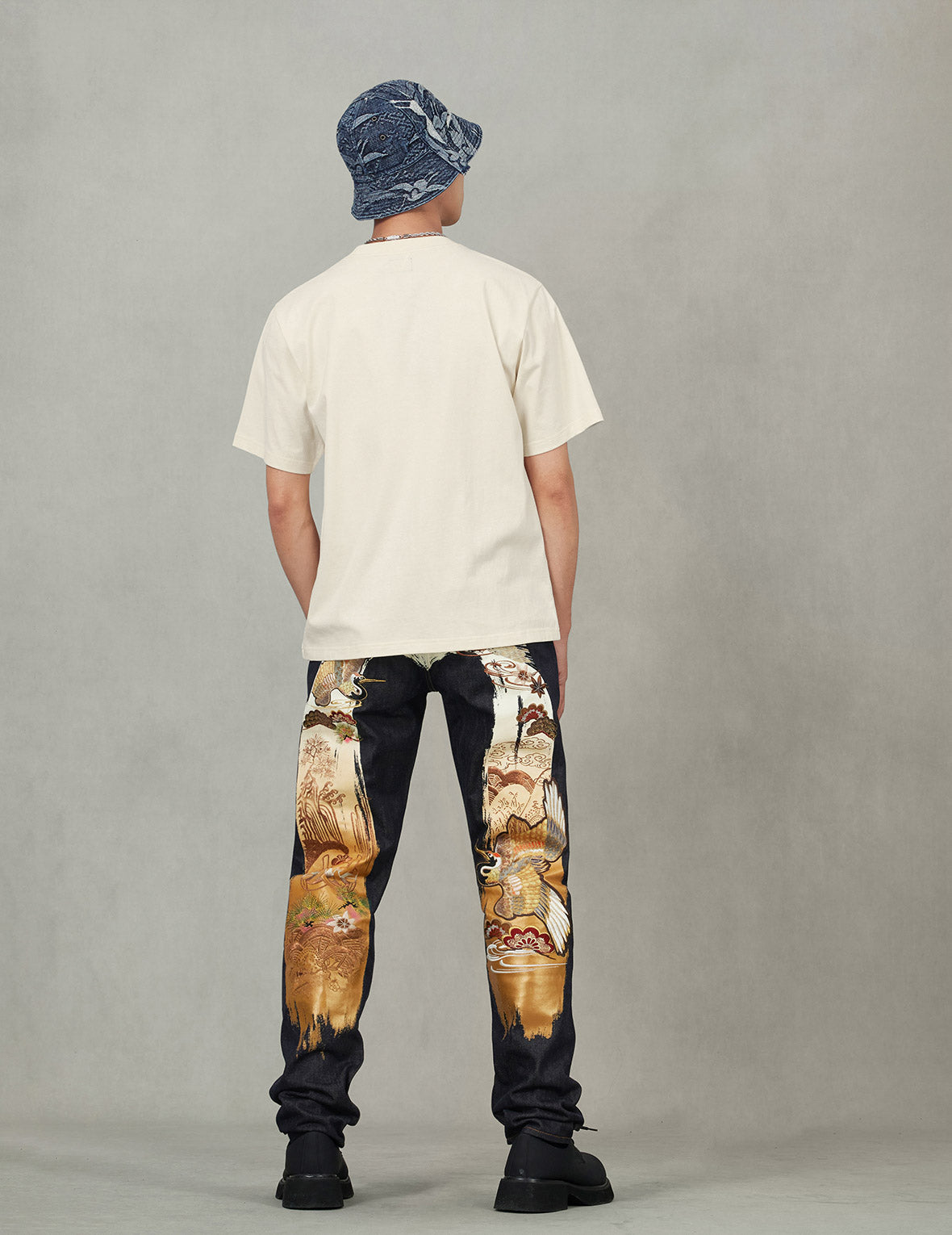 海鸥织锦贴布常规版型T恤