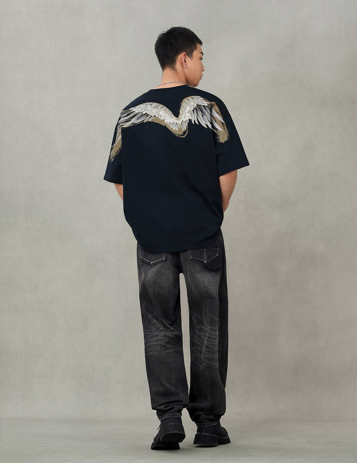 Crane Flying Wings with Daicock Print Loose Fit T-Shirt