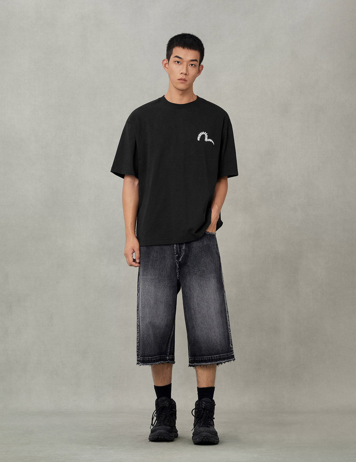 Skull and Seagull Print Oversized T-Shirt