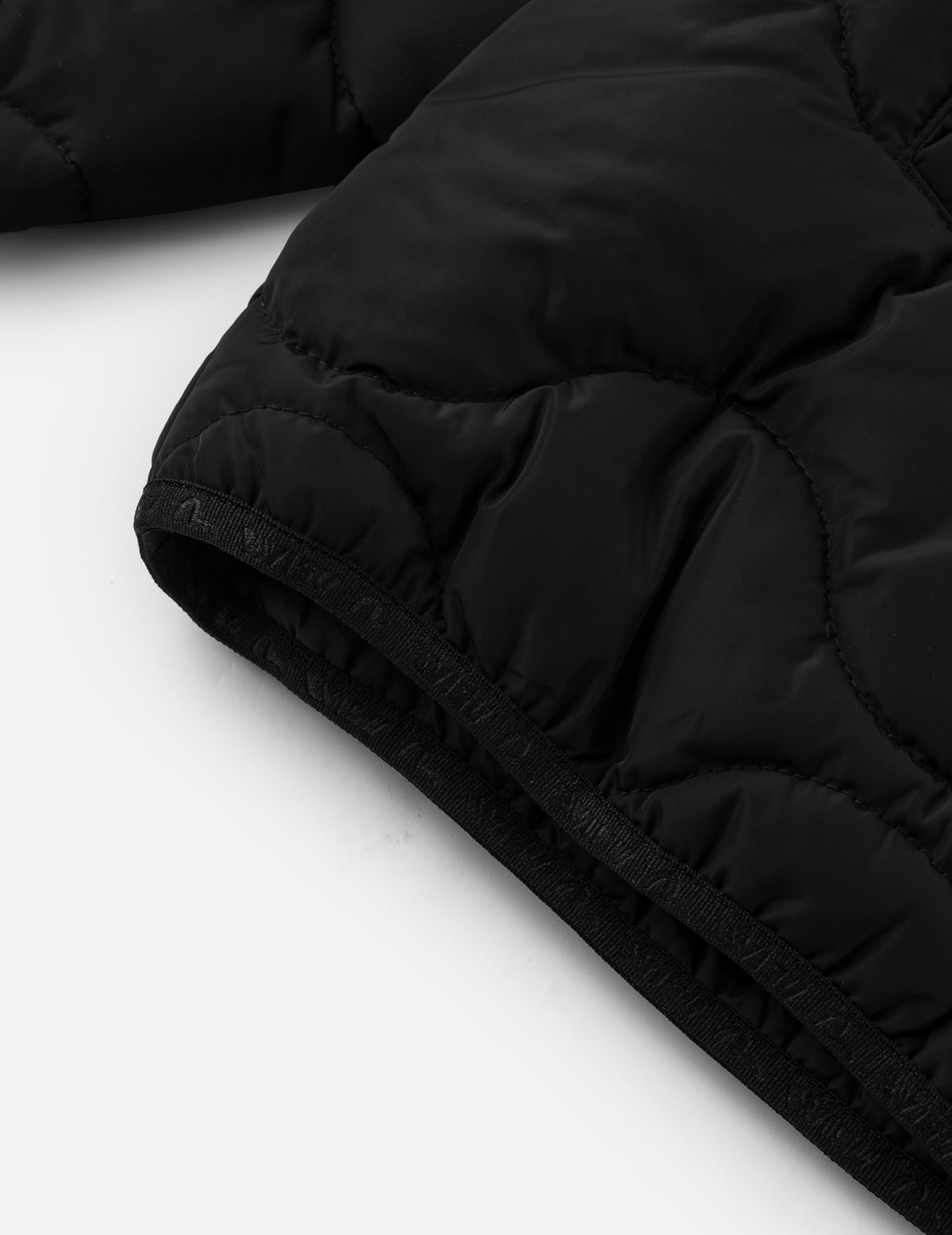 3M Thinsulate™ Wave-Quilted Padded Jacket