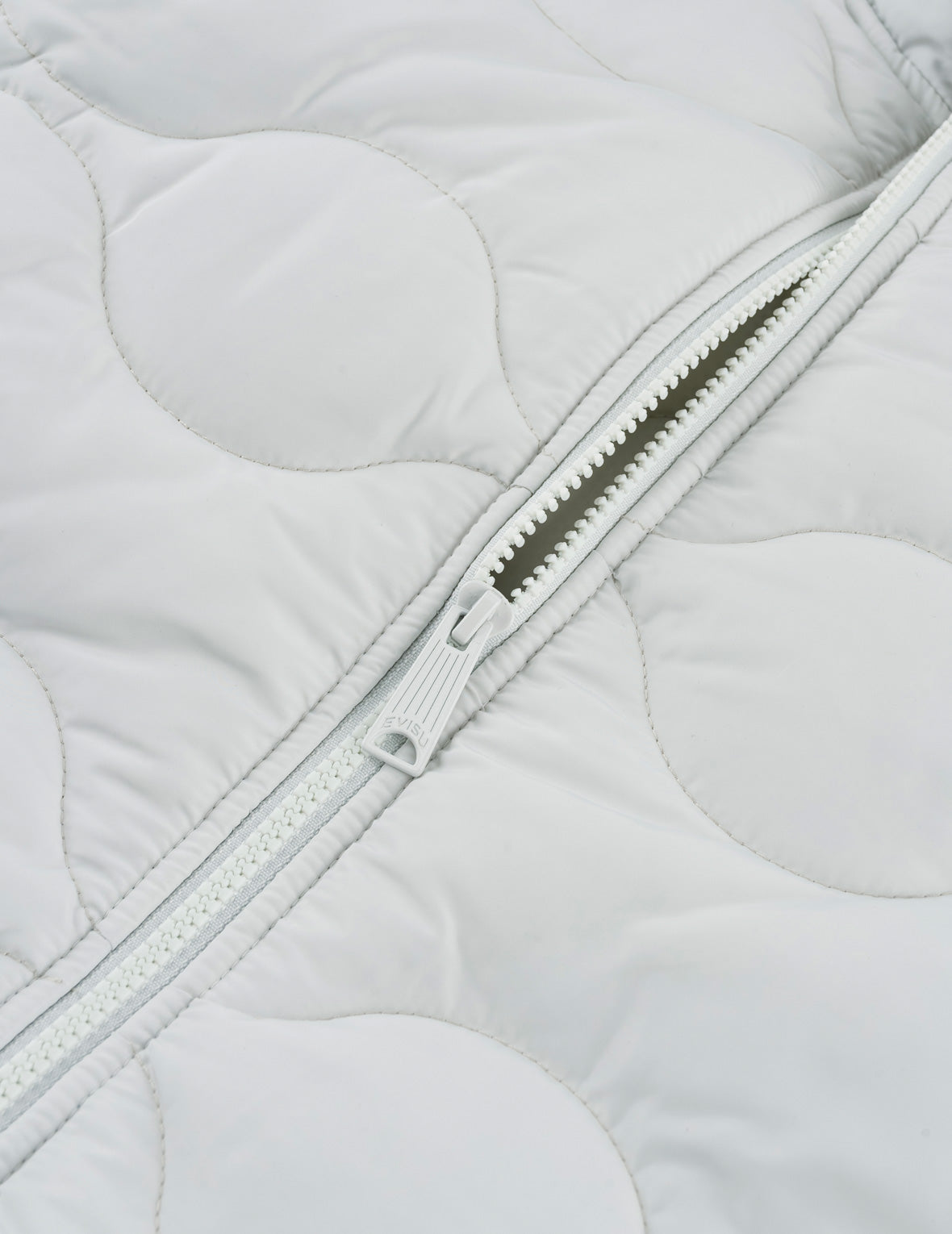 3M Thinsulate™ Wave-Quilted Padded Jacket