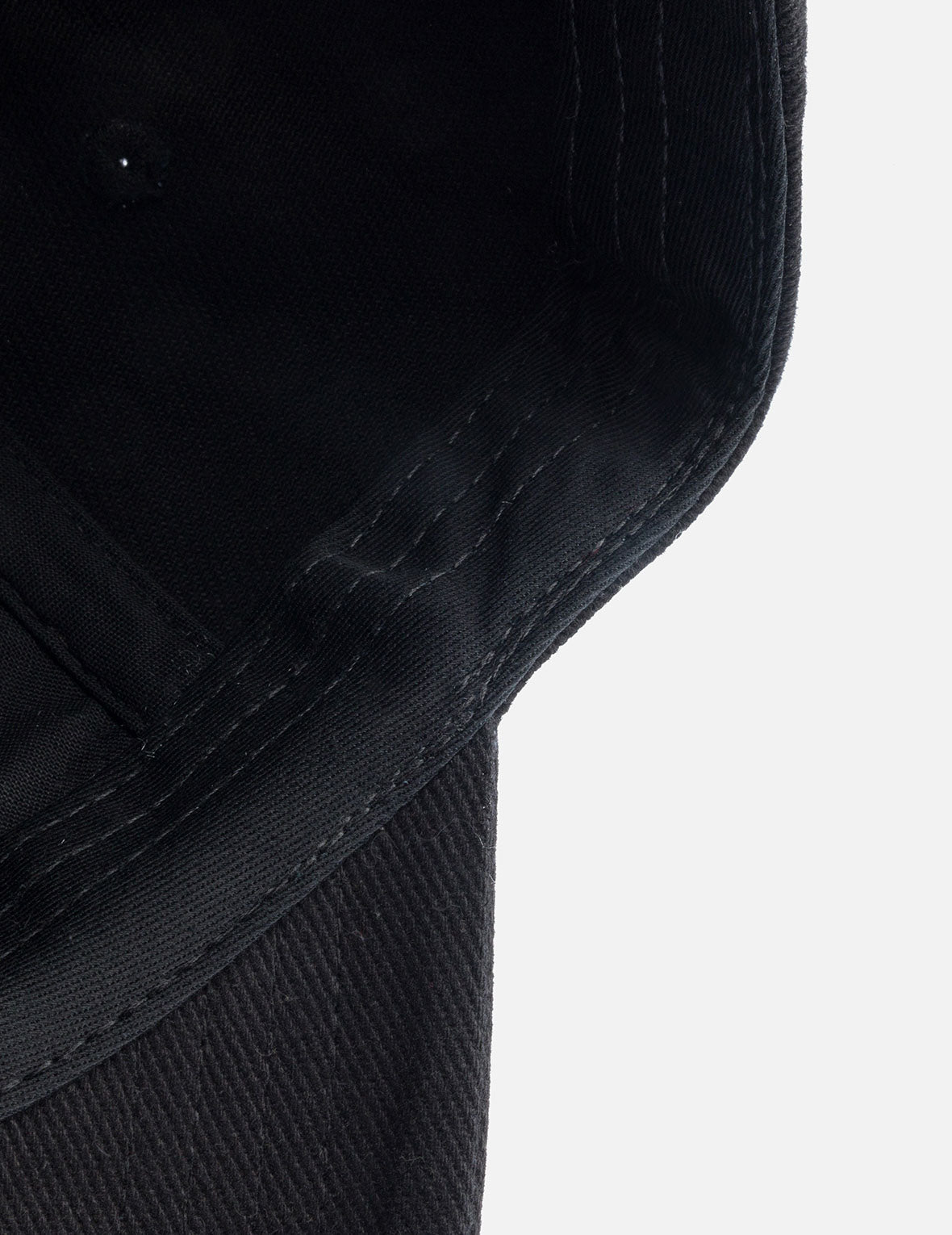 海鸥和商标刺绣鸭舌帽