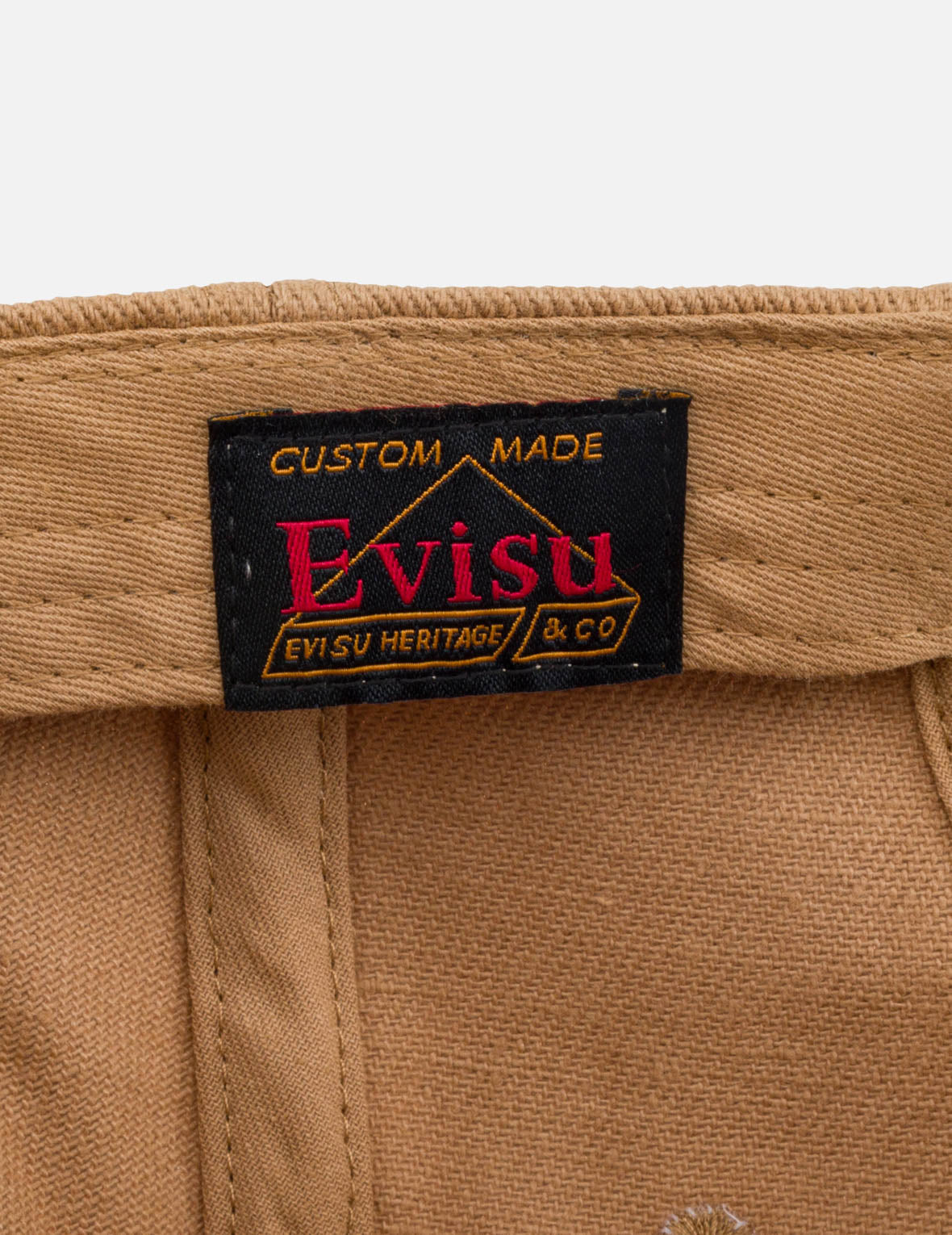 海鸥和商标刺绣鸭舌帽