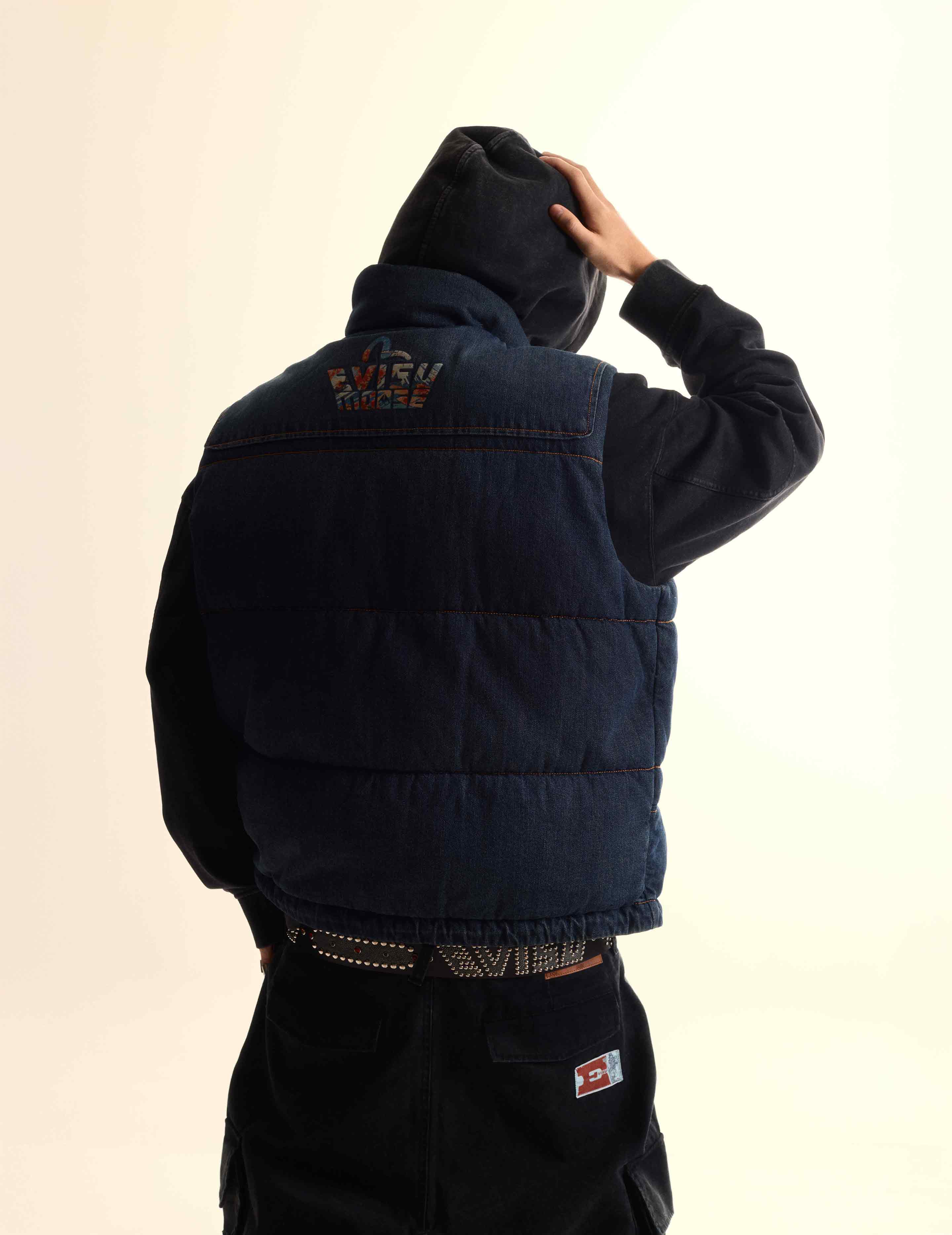 EVISU X MOOSE KNUCKLES 浮世绘牛仔背心羽绒