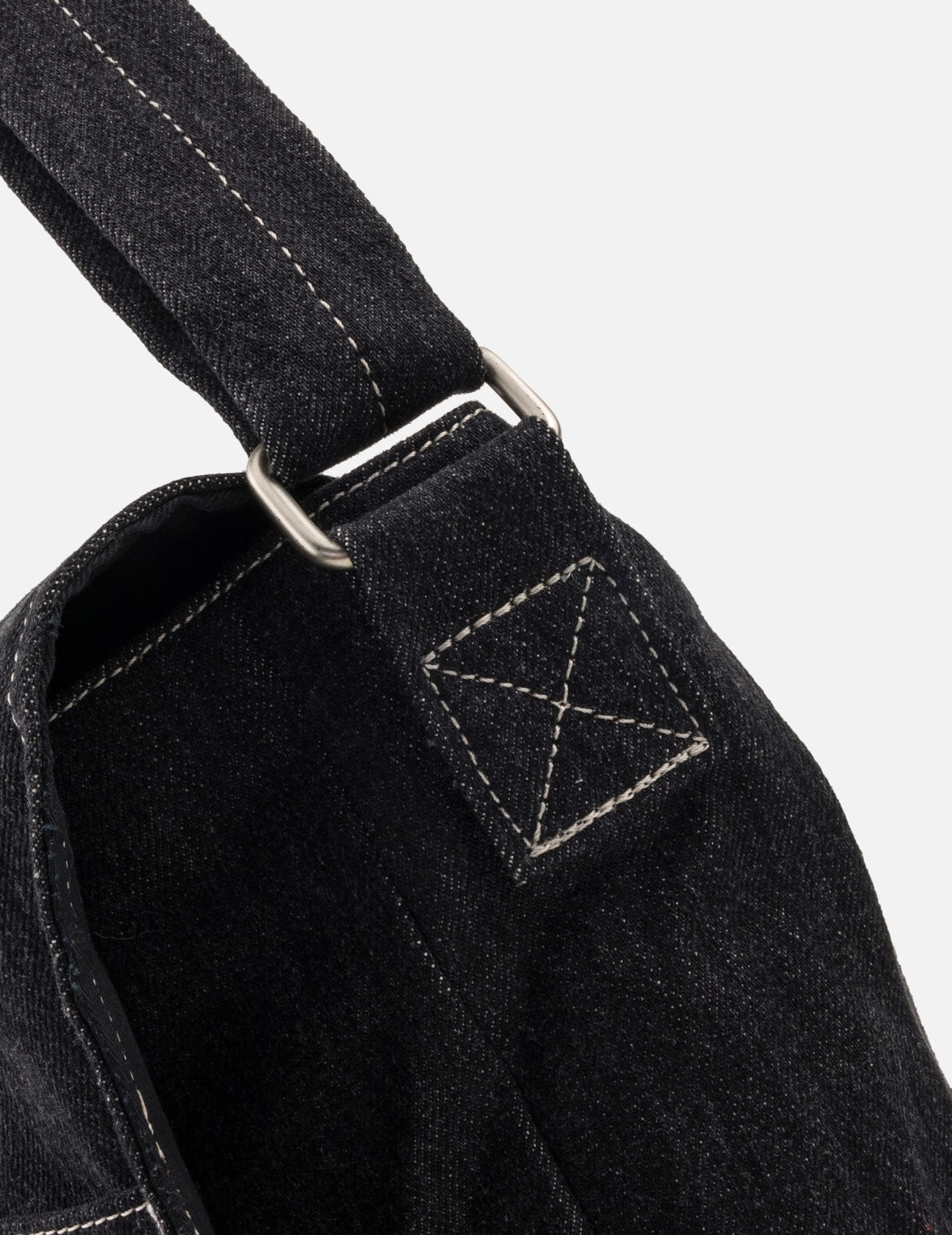 EVISU x mastermind JAPAN x roarguns Multi-Pocket Denim Messenger Bag
