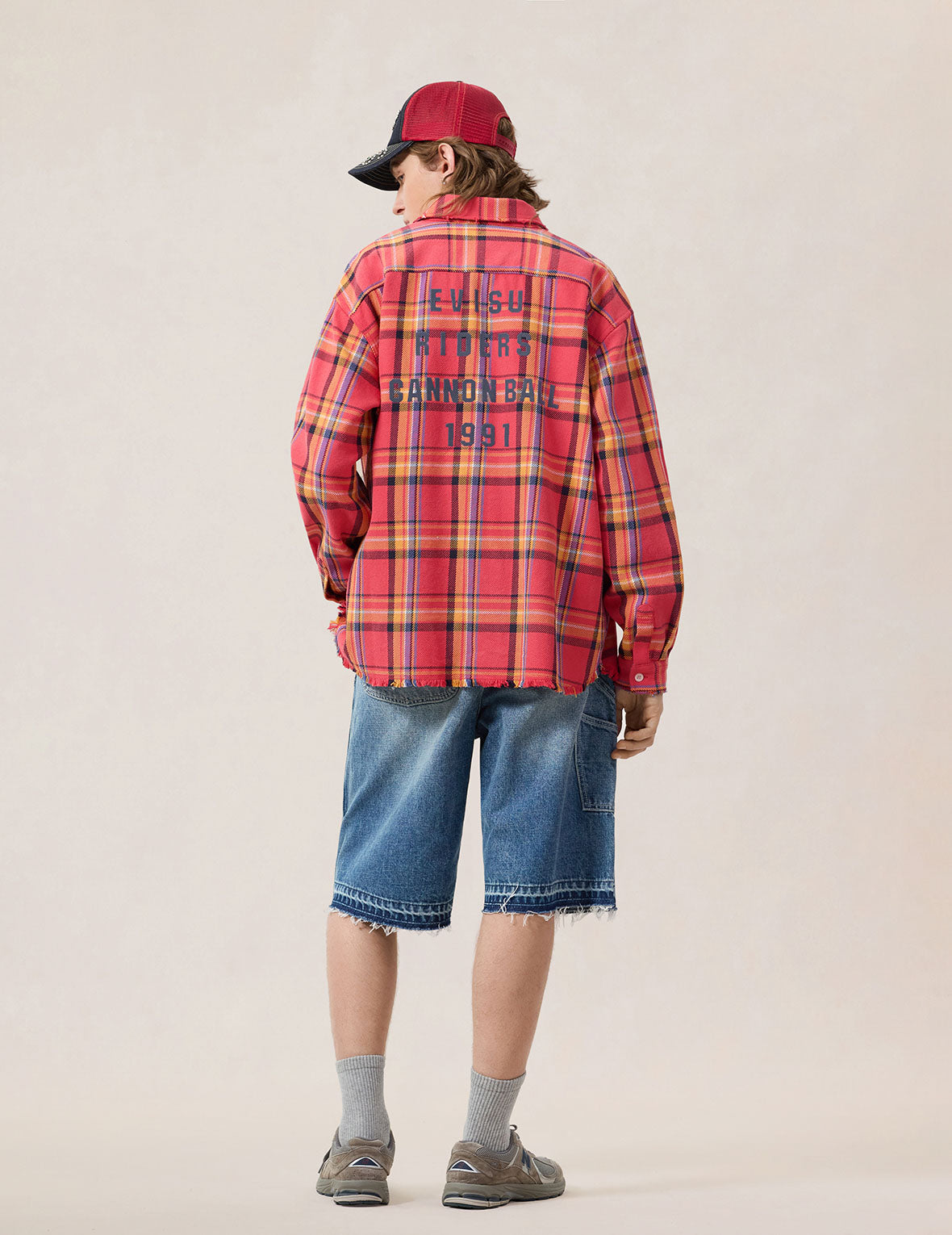 Heavy Washed studded Cargo Shorts