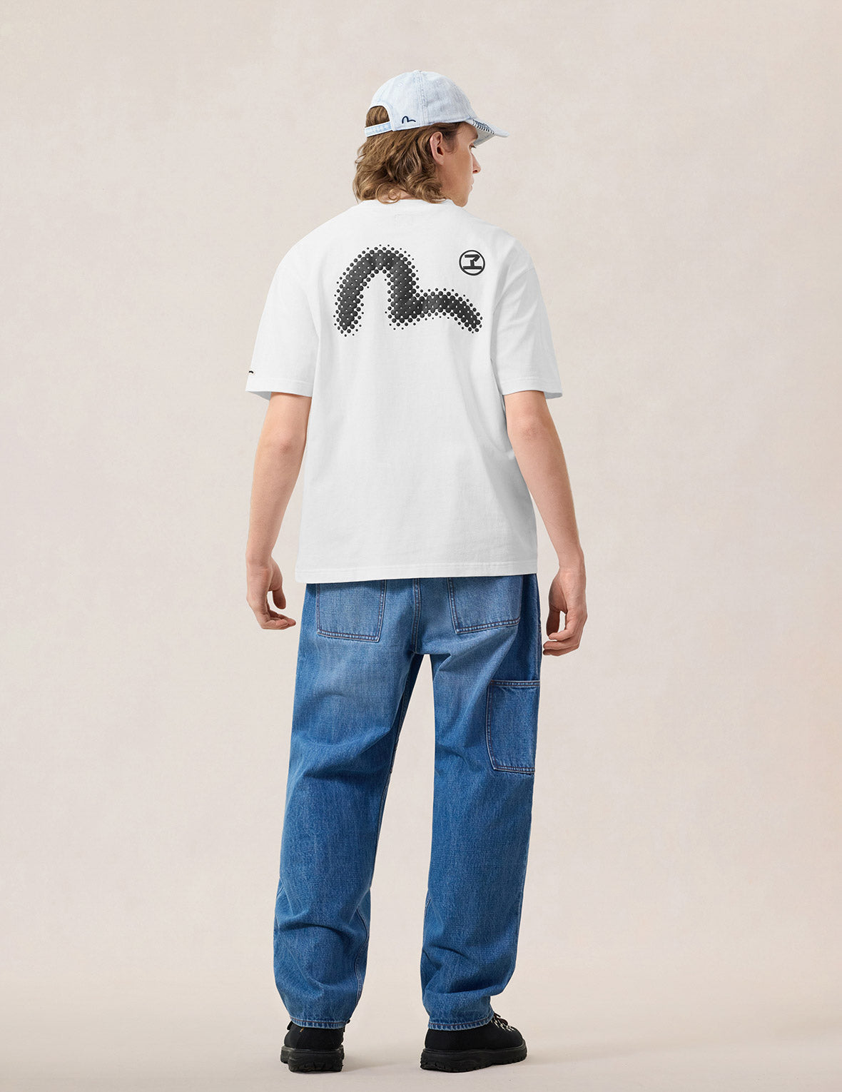 Japanese Logo Embroidery Pocket T-shirt