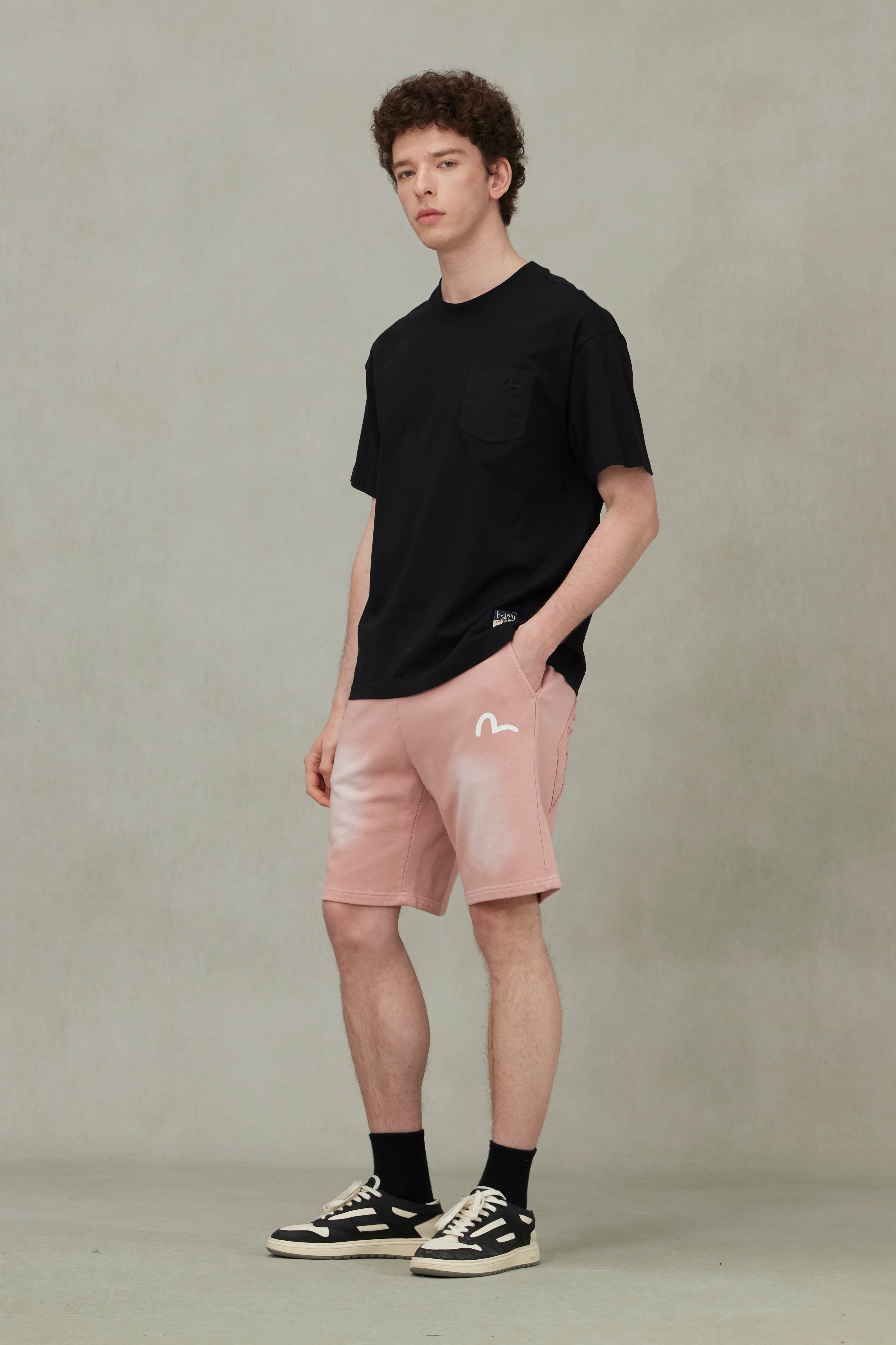 海鸥刺绣缝线口袋宽版休闲T恤