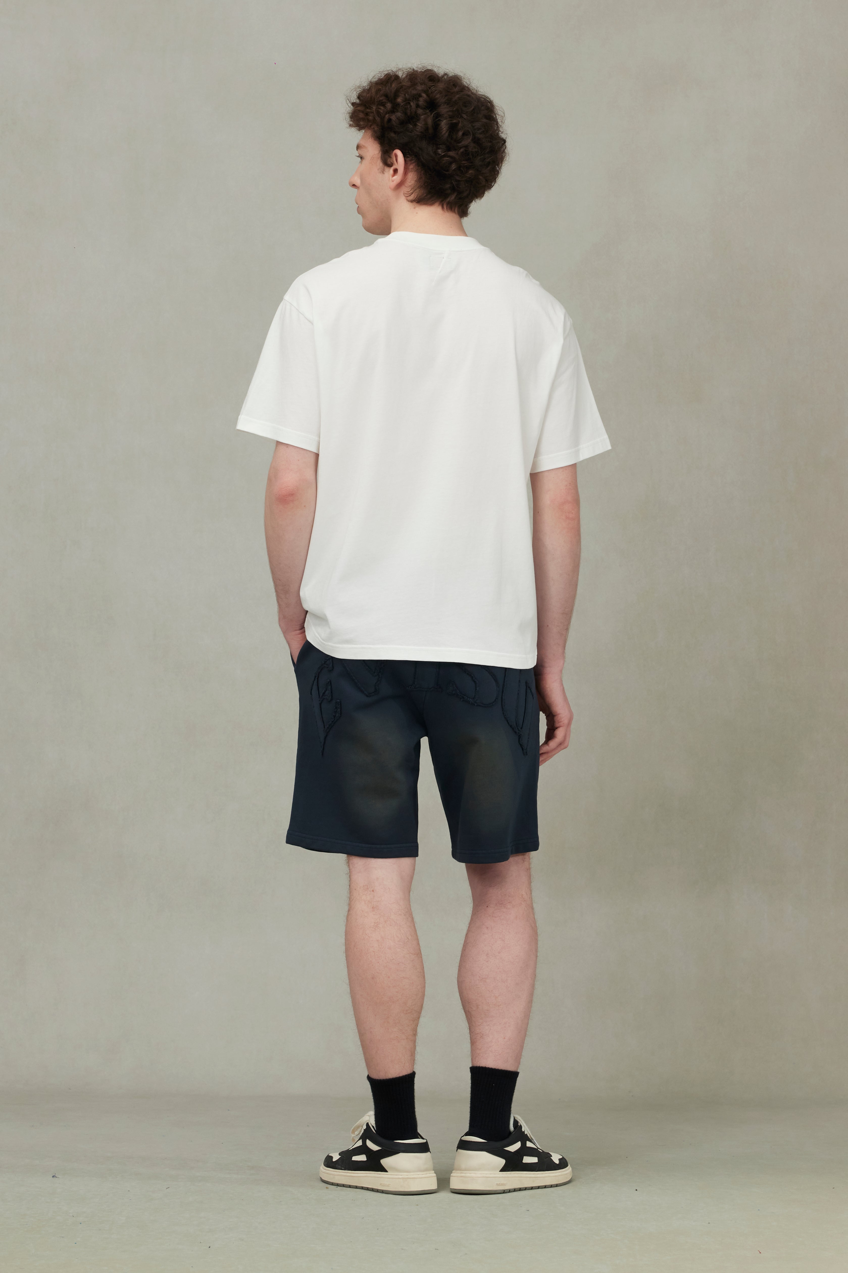 海鸥刺绣缝线口袋宽版休闲T恤