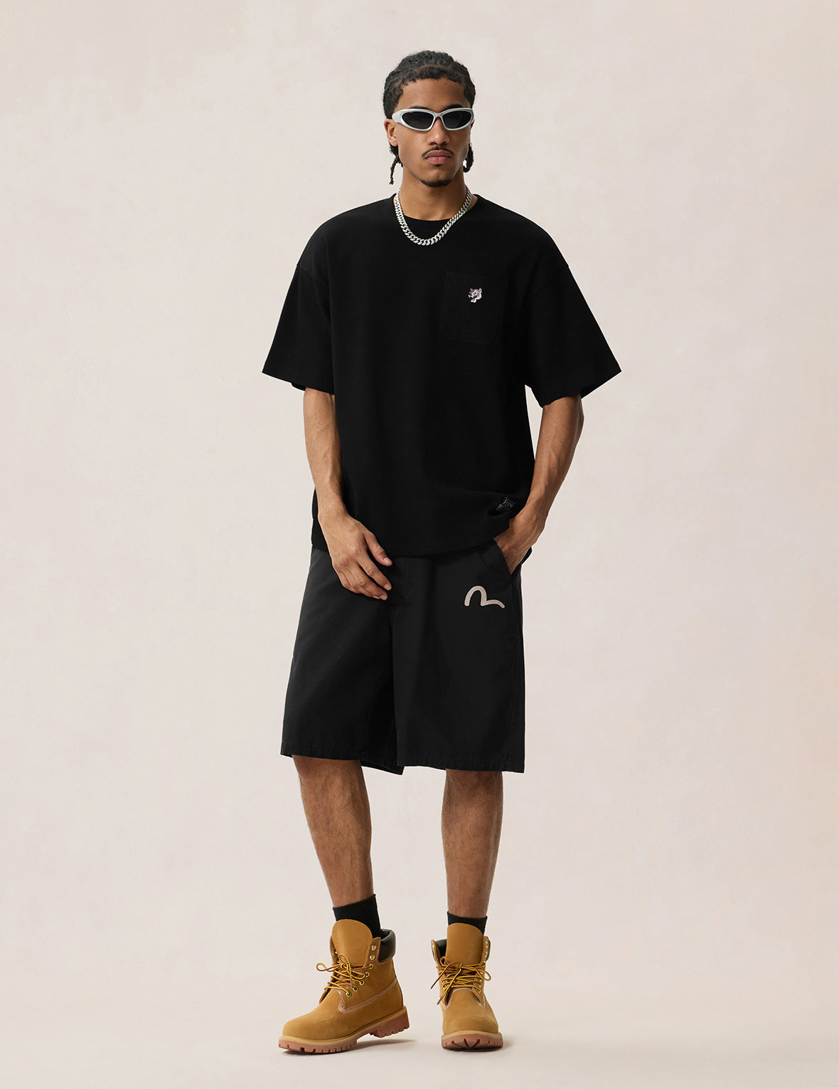 Daruma Print Woven Shorts