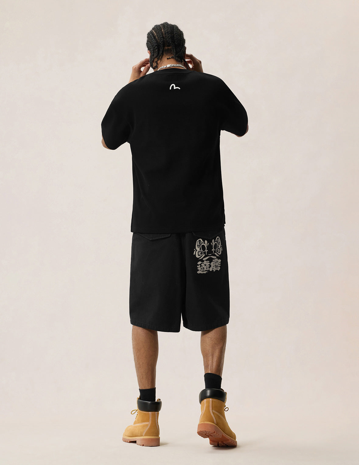 Daruma Print Woven Shorts