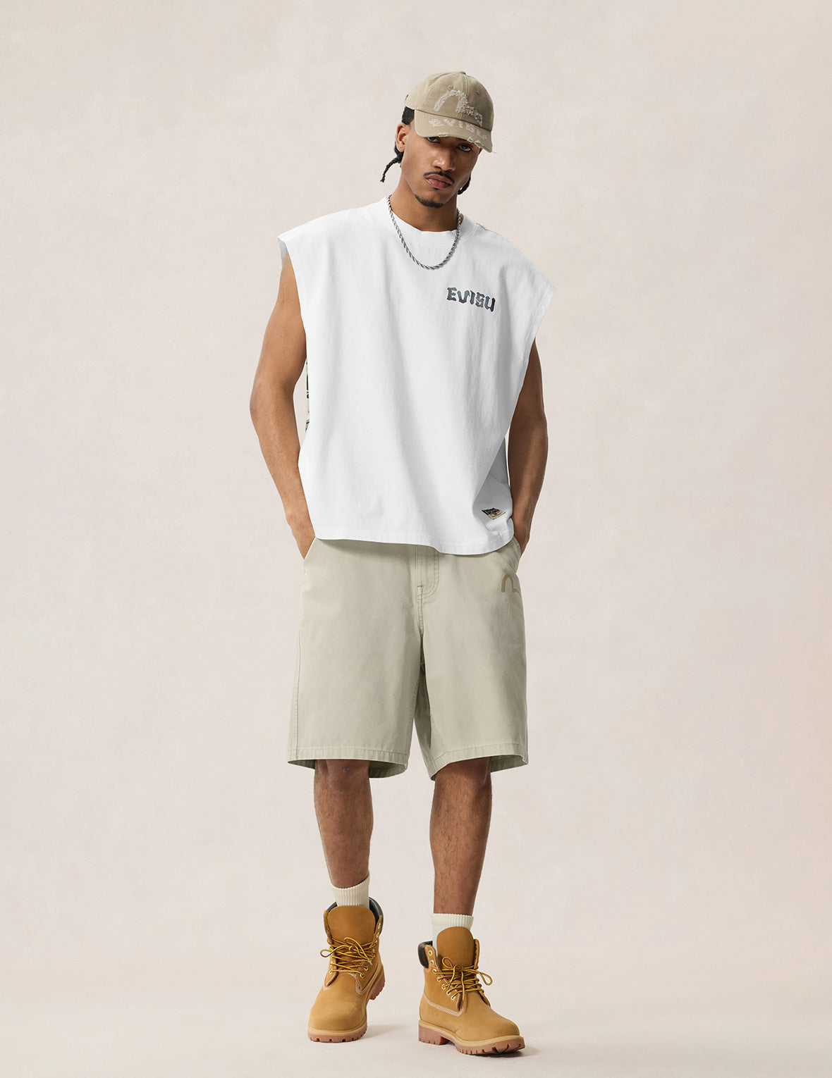 Daruma Print Woven Shorts