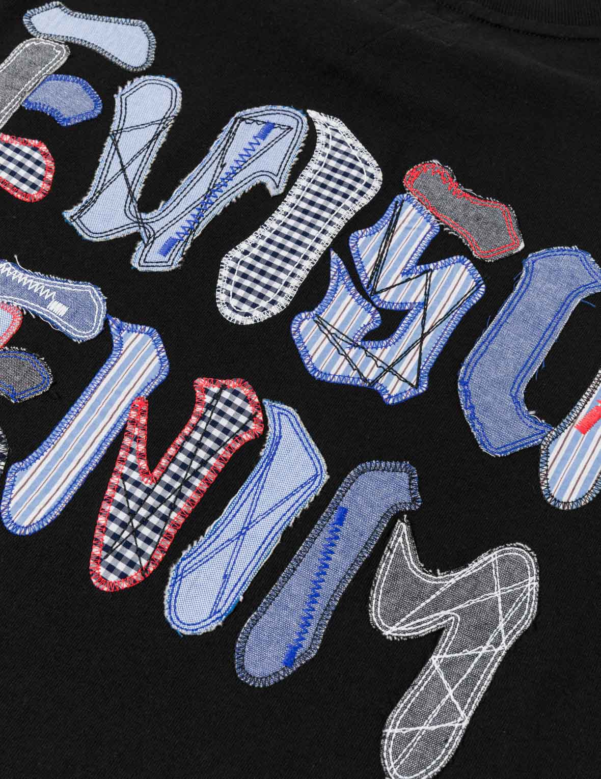 Fabric-mix Patchwork Seagull and Logo Applique T-shirt