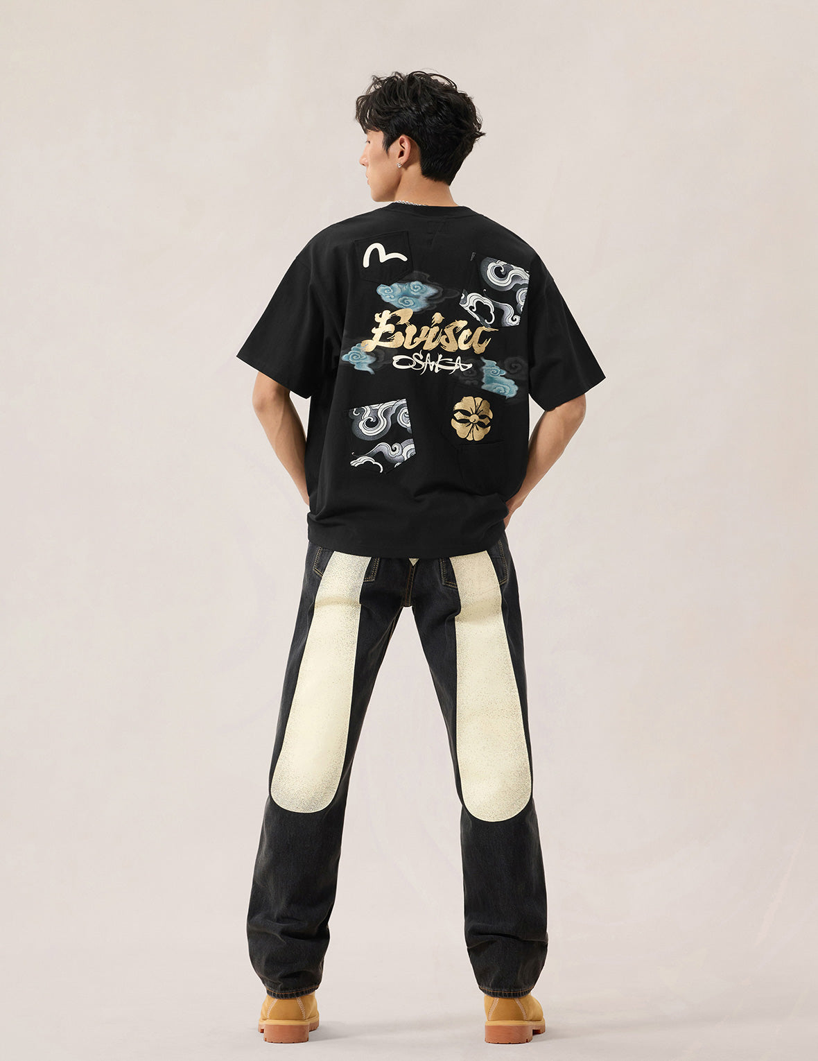Multi-Pocket Foil Print T-Shirt