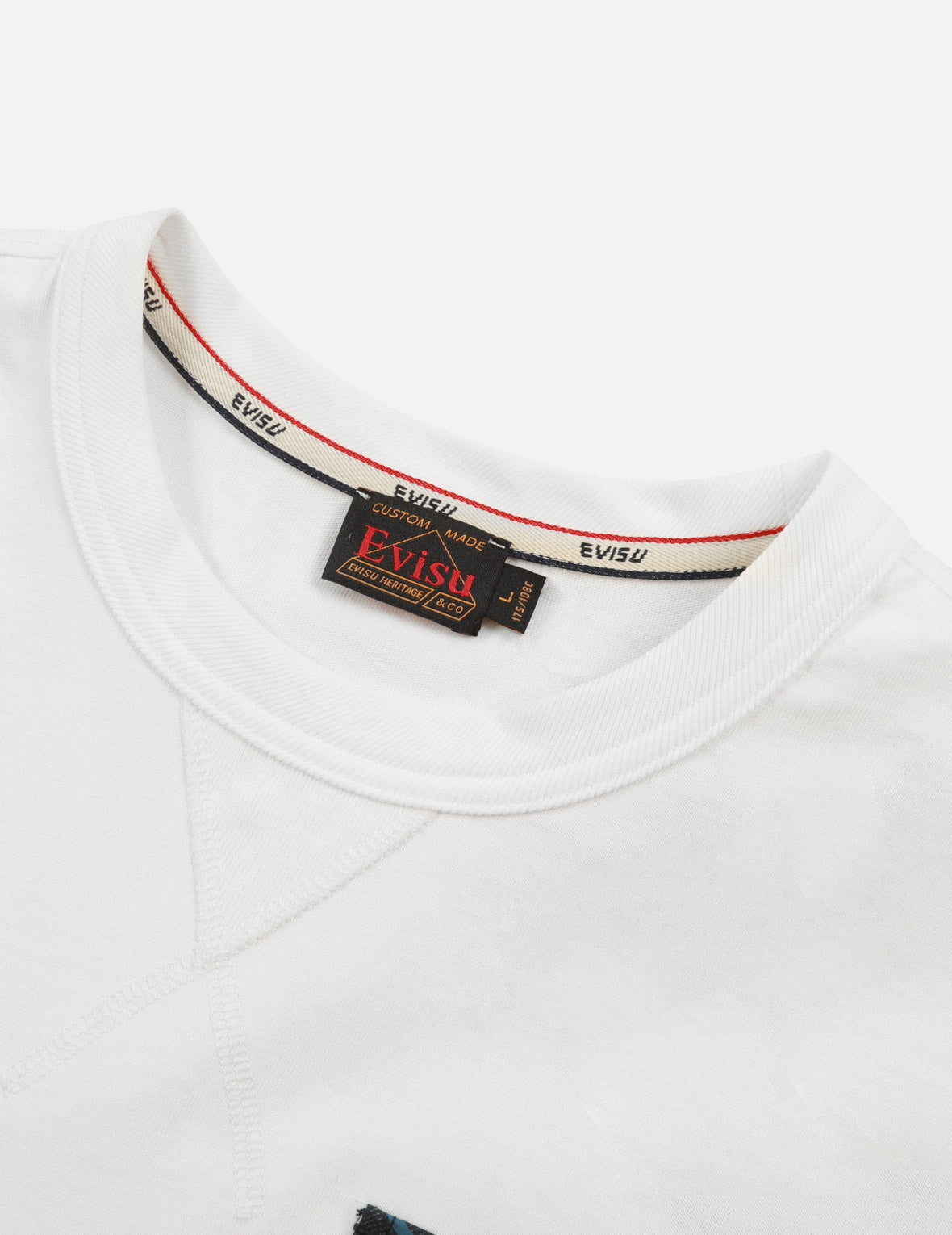 Kamon Stitching with Patterned Pocket Regular Fit T-shirt