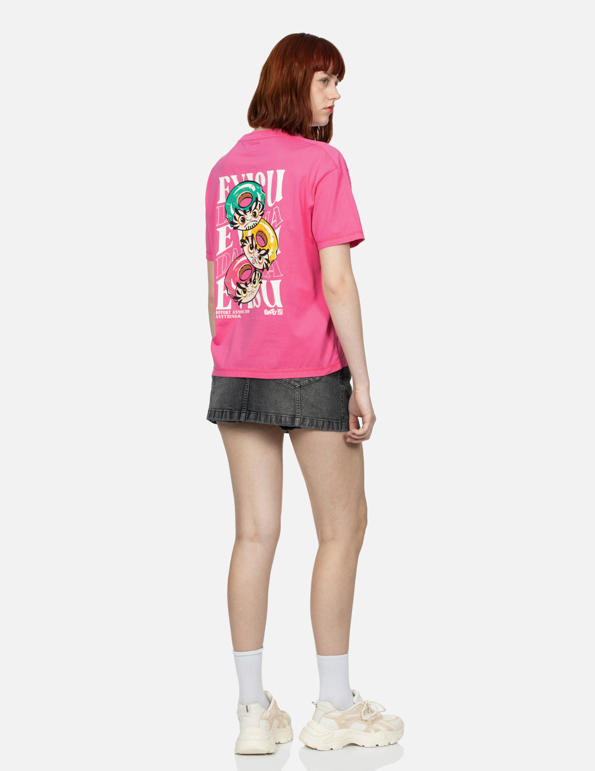 Logo Embroidery and Donut Daruma Print Fashion Fit T-shirt